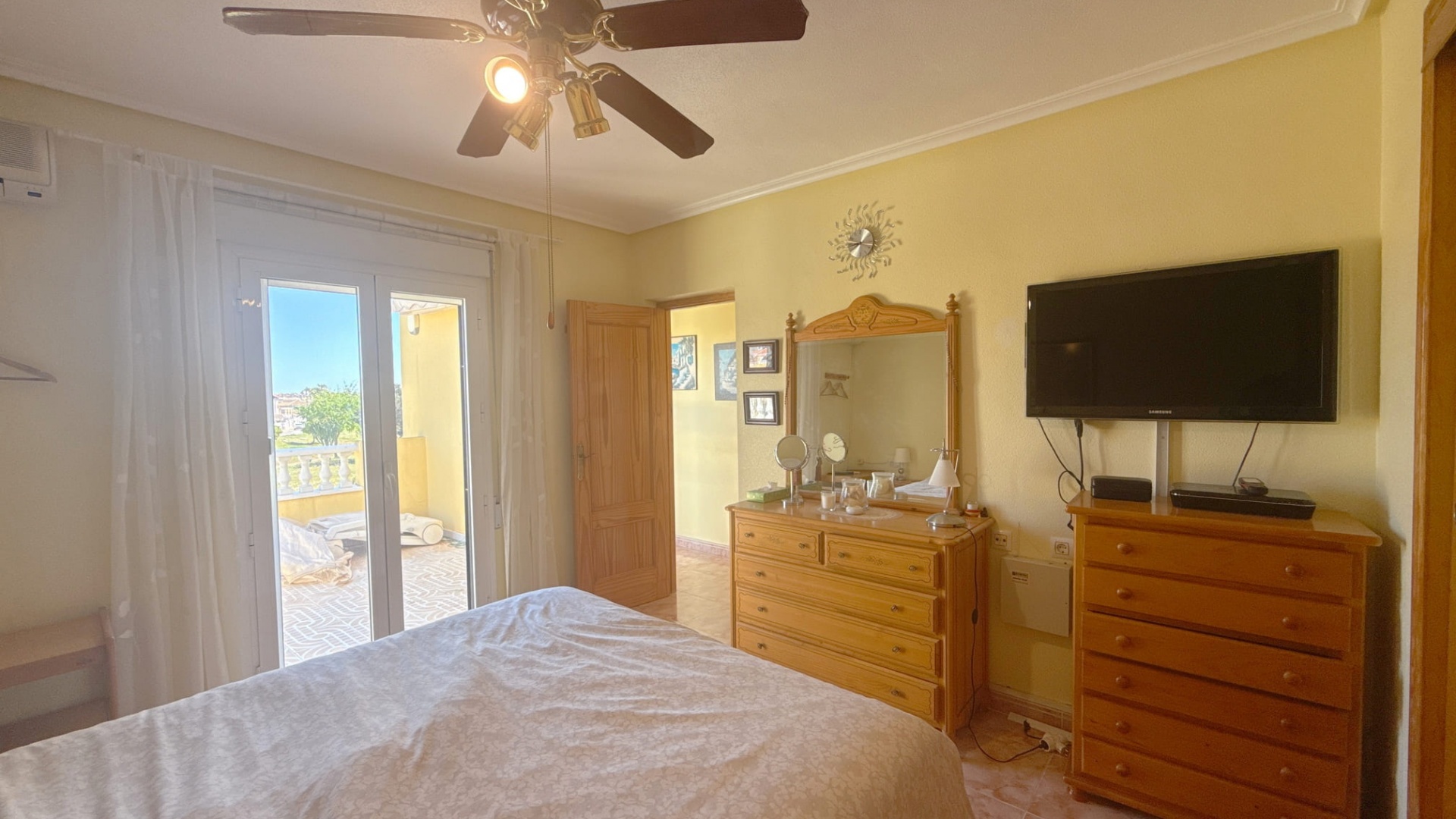 Återförsäljning - Villa - Cabo Roig - la regia