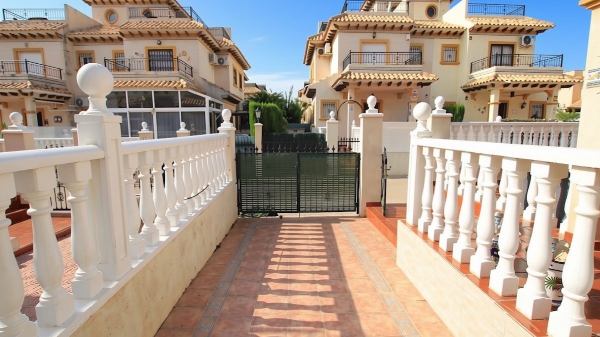 Återförsäljning - Villa - Cabo Roig - la regia