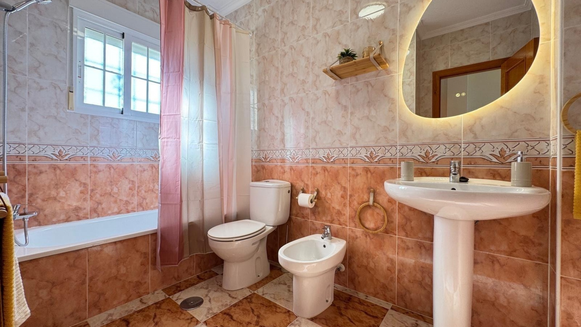 Återförsäljning - Villa - Cabo Roig - Lomas de Cabo Roig