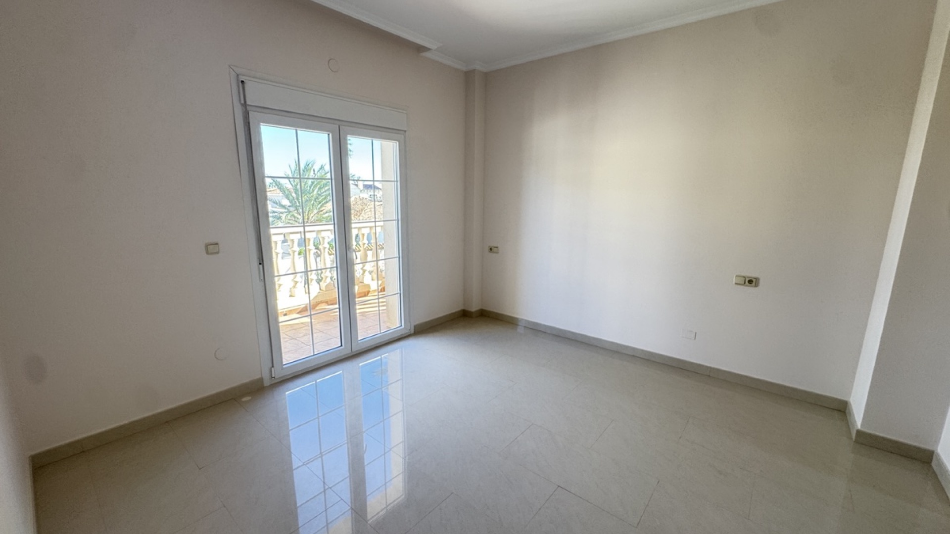 Återförsäljning - Villa - Cabo Roig