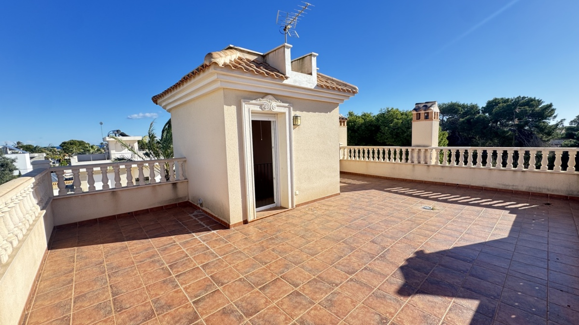 Återförsäljning - Villa - Cabo Roig