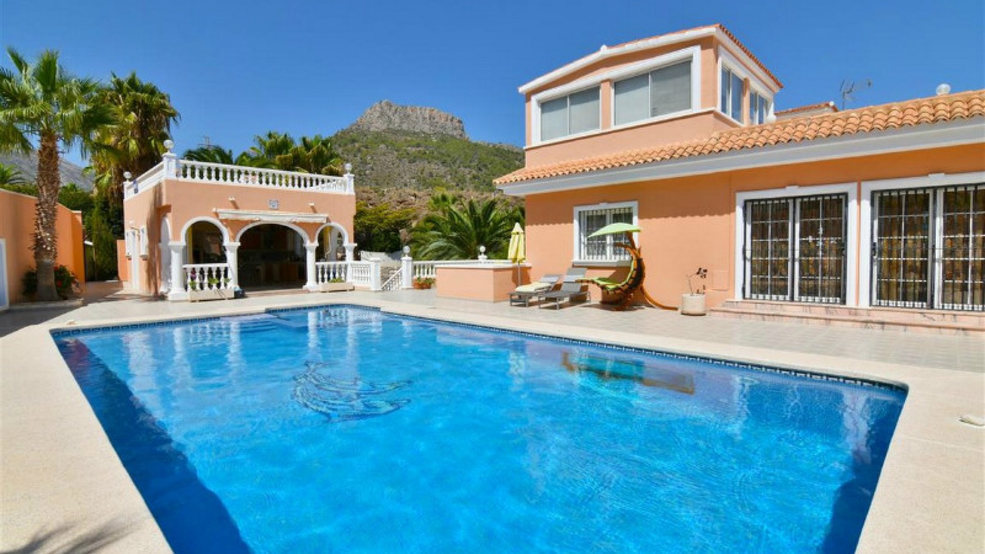 Återförsäljning - Villa - Calpe