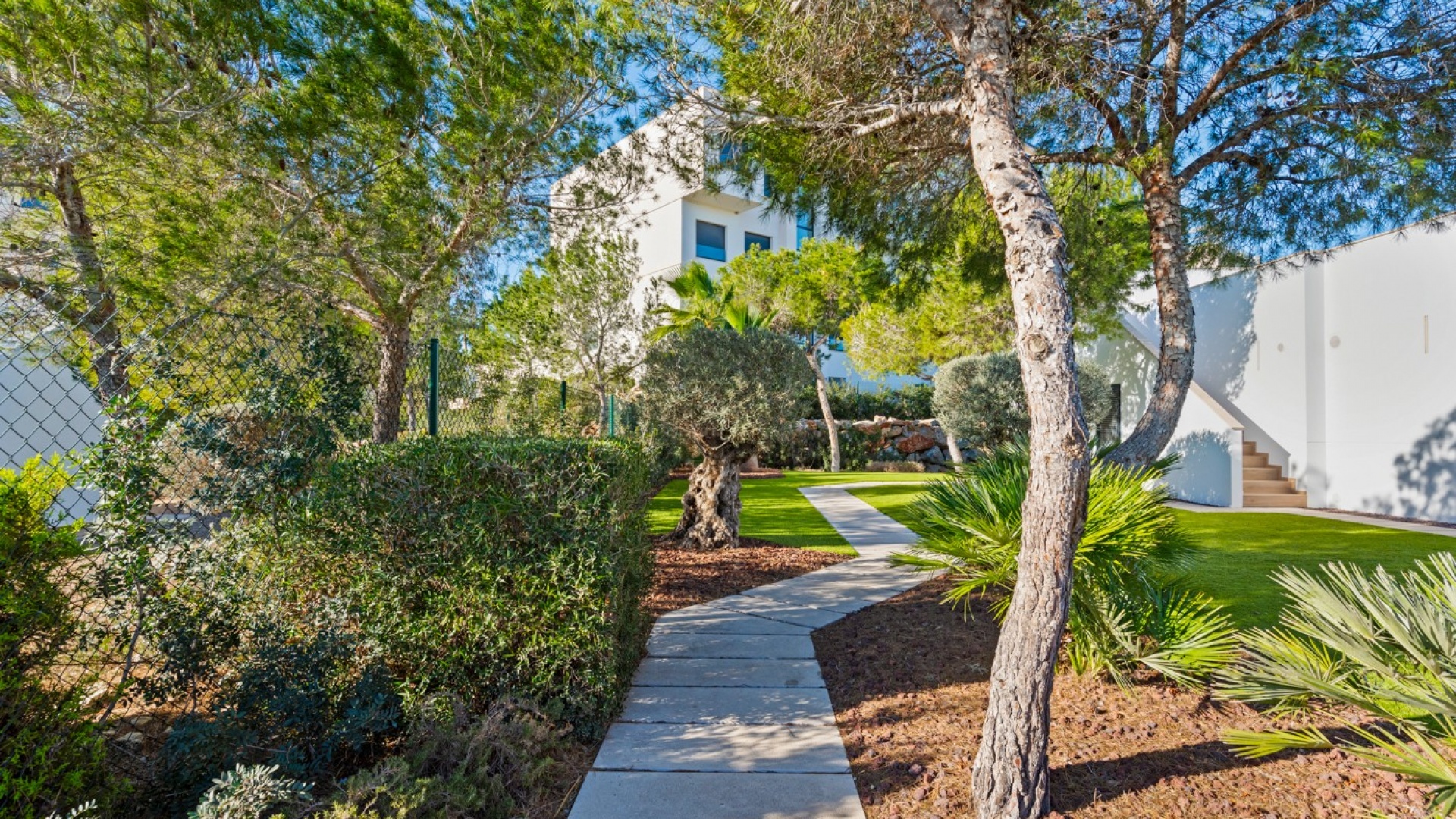 Återförsäljning - Villa - Campoamor - Las Colinas Golf Club