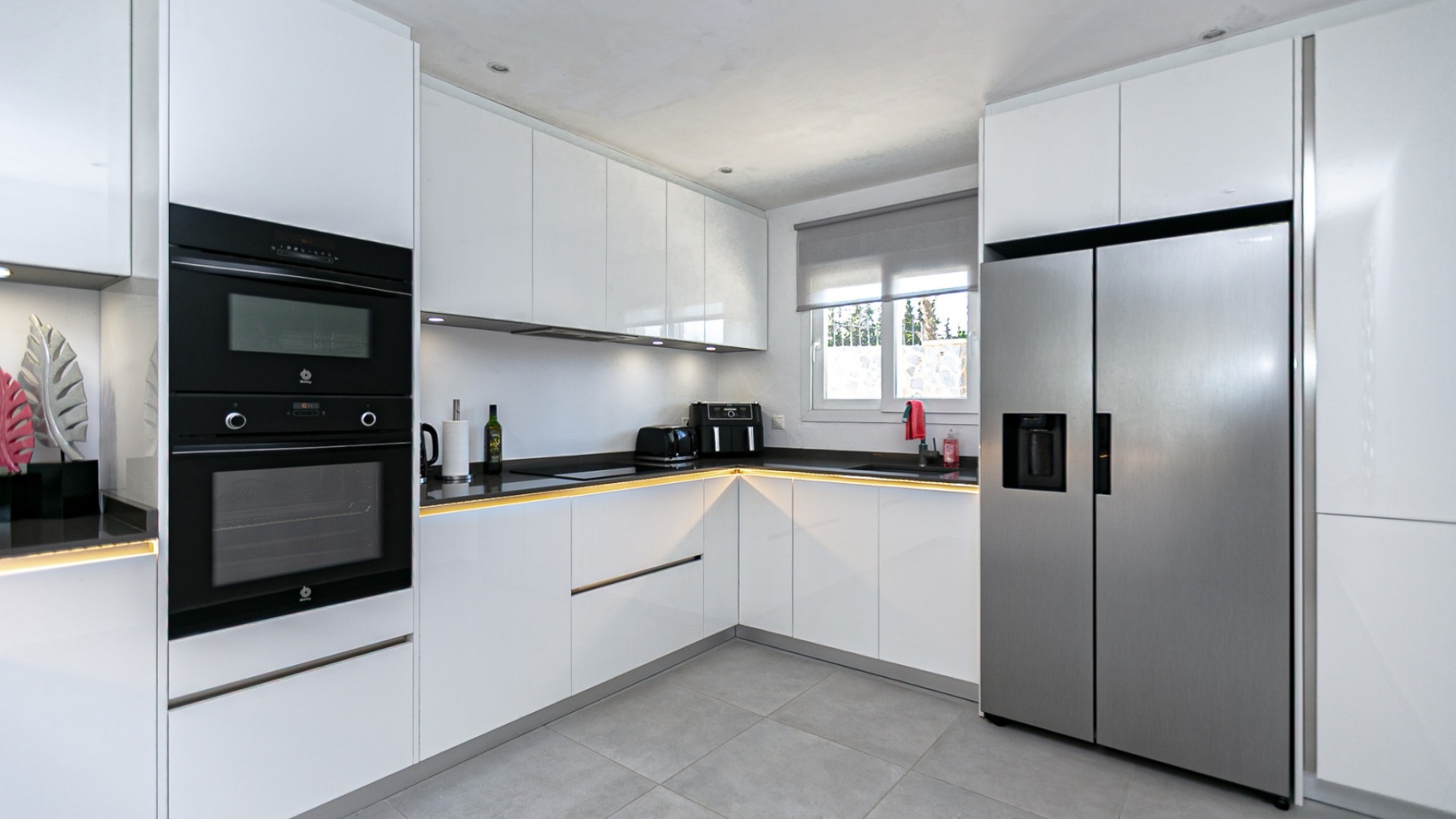 Återförsäljning - Villa - Campoamor - lomas de don juan