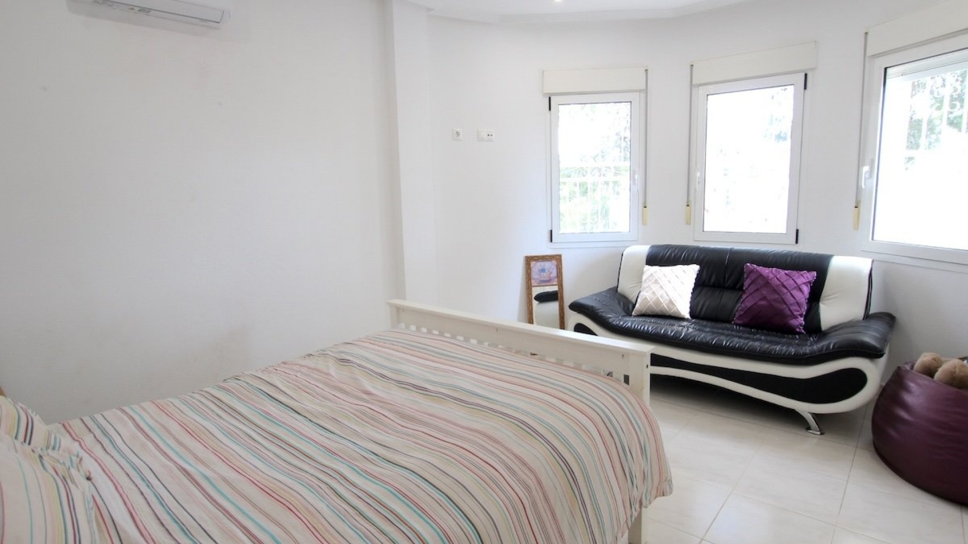 Återförsäljning - Villa - Campoamor - lomas de don juan