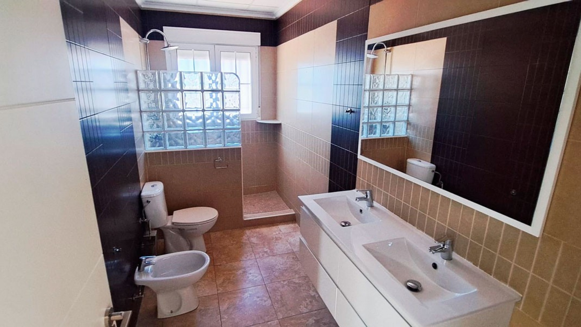 Återförsäljning - Villa - Catral - Catral Centro