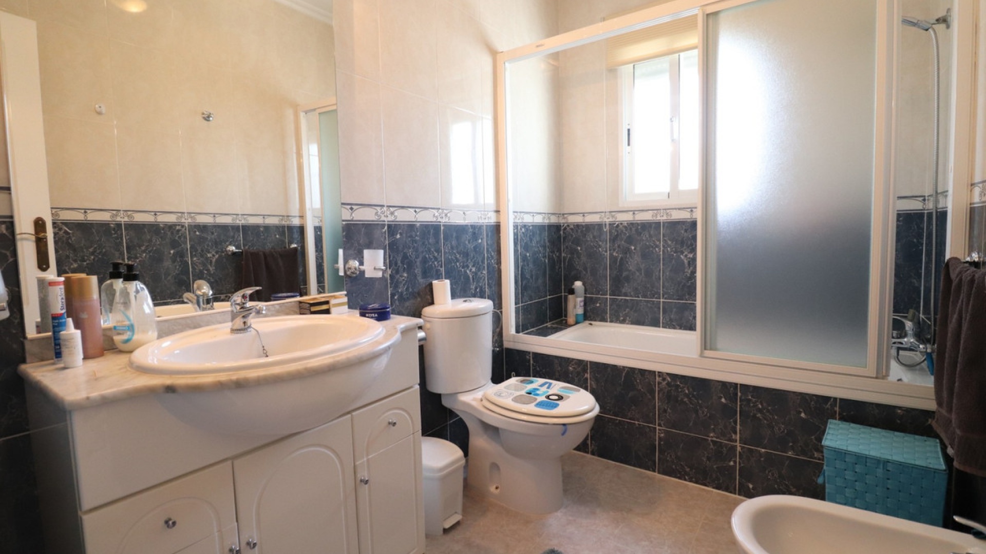 Återförsäljning - Villa - Catral - Catral Centro