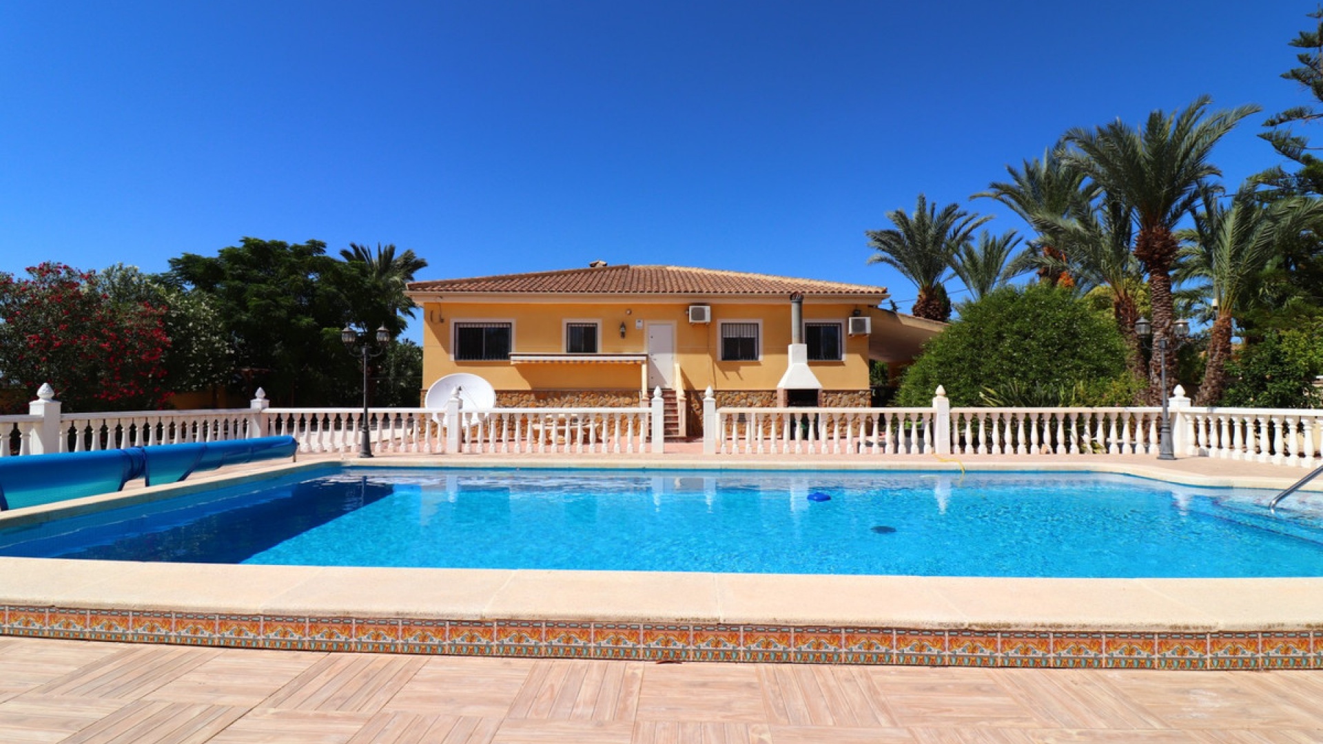 Återförsäljning - Villa - Catral - Catral Centro