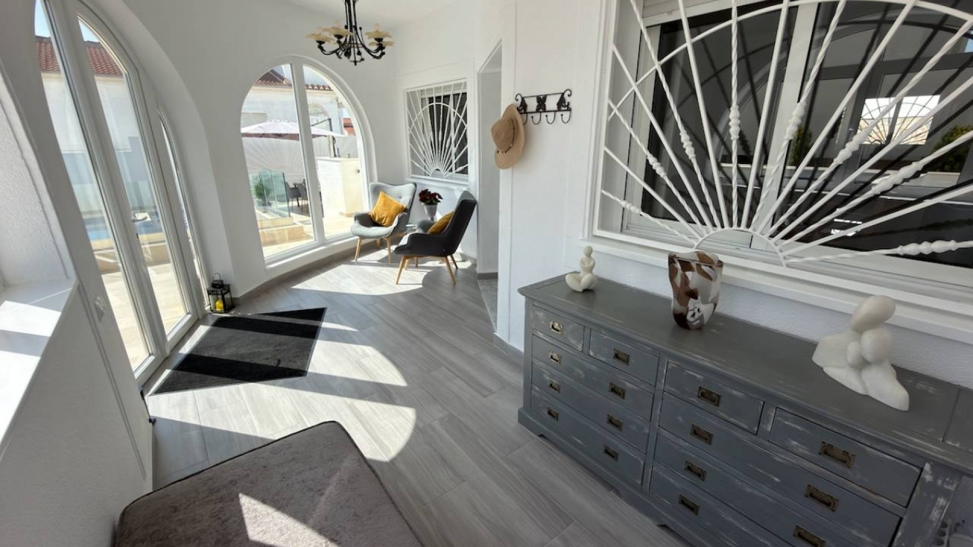 Återförsäljning - Villa - Ciudad Quesada - Central quesada