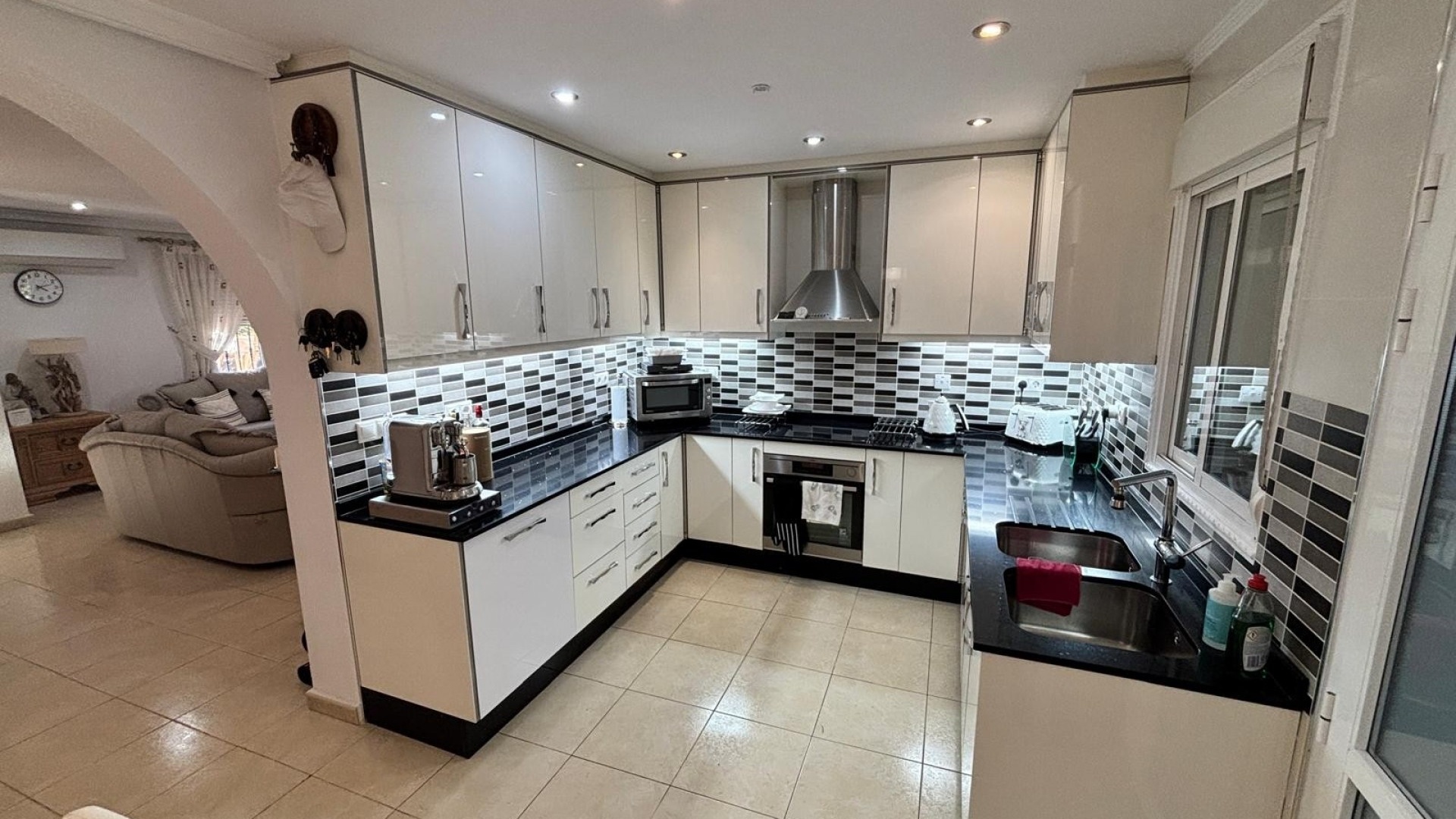 Återförsäljning - Villa - Ciudad Quesada - CENTRO