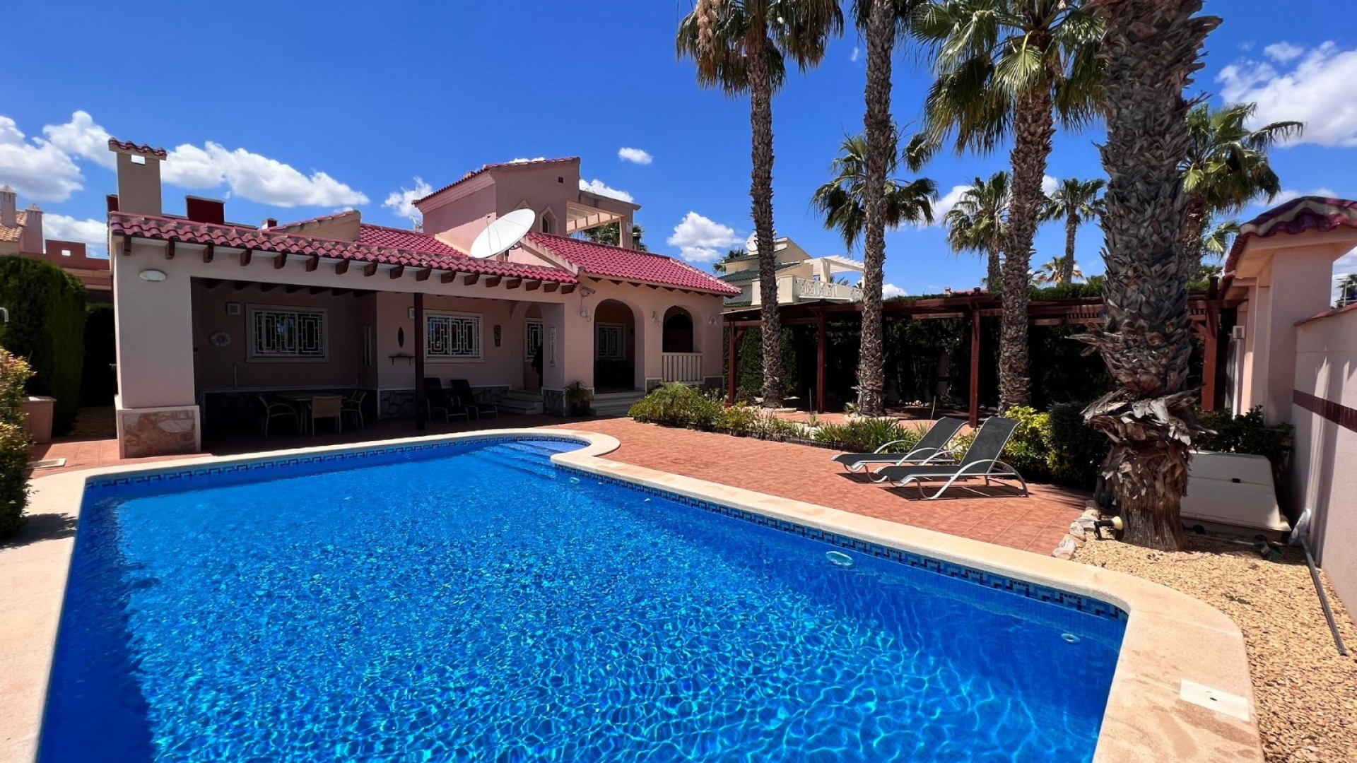 Återförsäljning - Villa - Ciudad Quesada - Dona Pepa