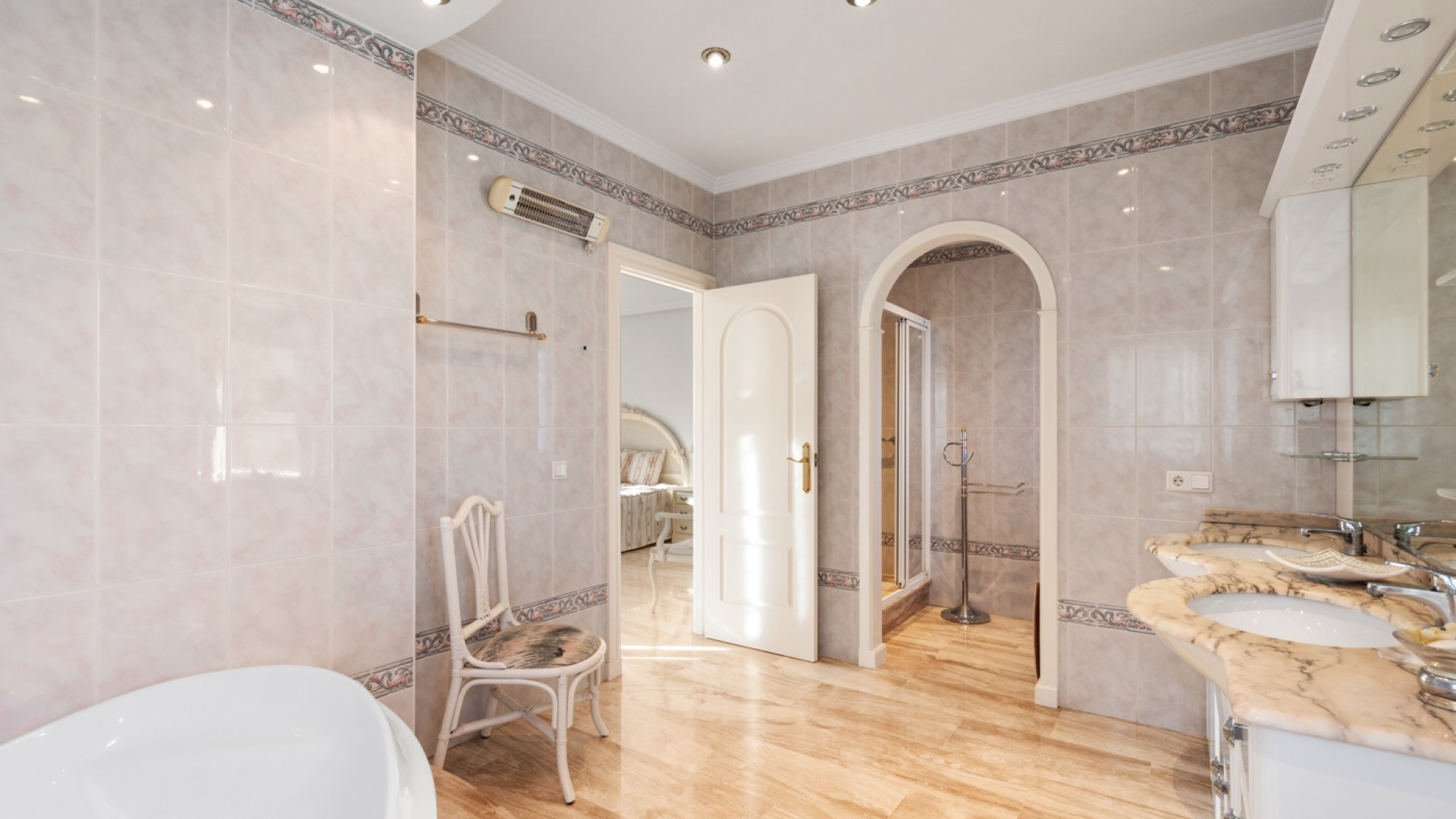 Återförsäljning - Villa - Ciudad Quesada - Dona Pepa