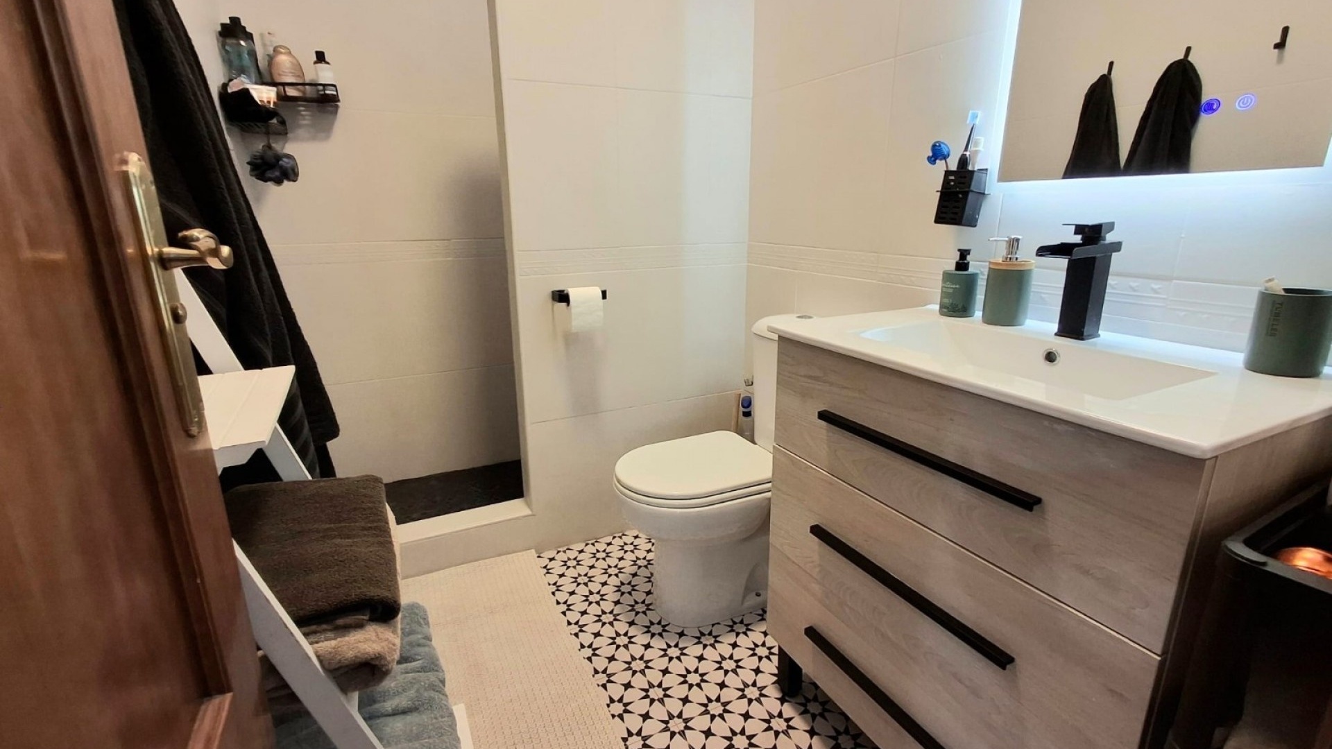 Återförsäljning - Villa - Ciudad Quesada - Dona Pepa