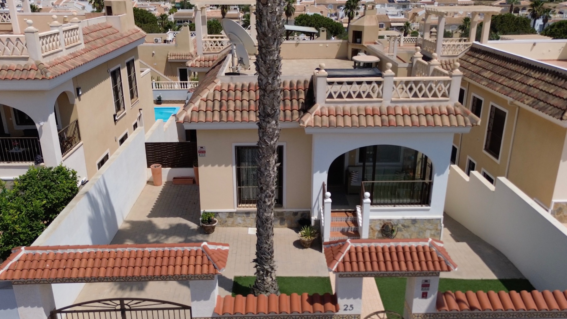 Återförsäljning - Villa - Ciudad Quesada - La Fiesta