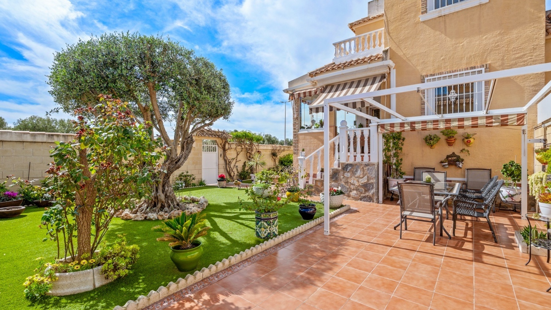 Återförsäljning - Villa - Ciudad Quesada - Lo Marabu