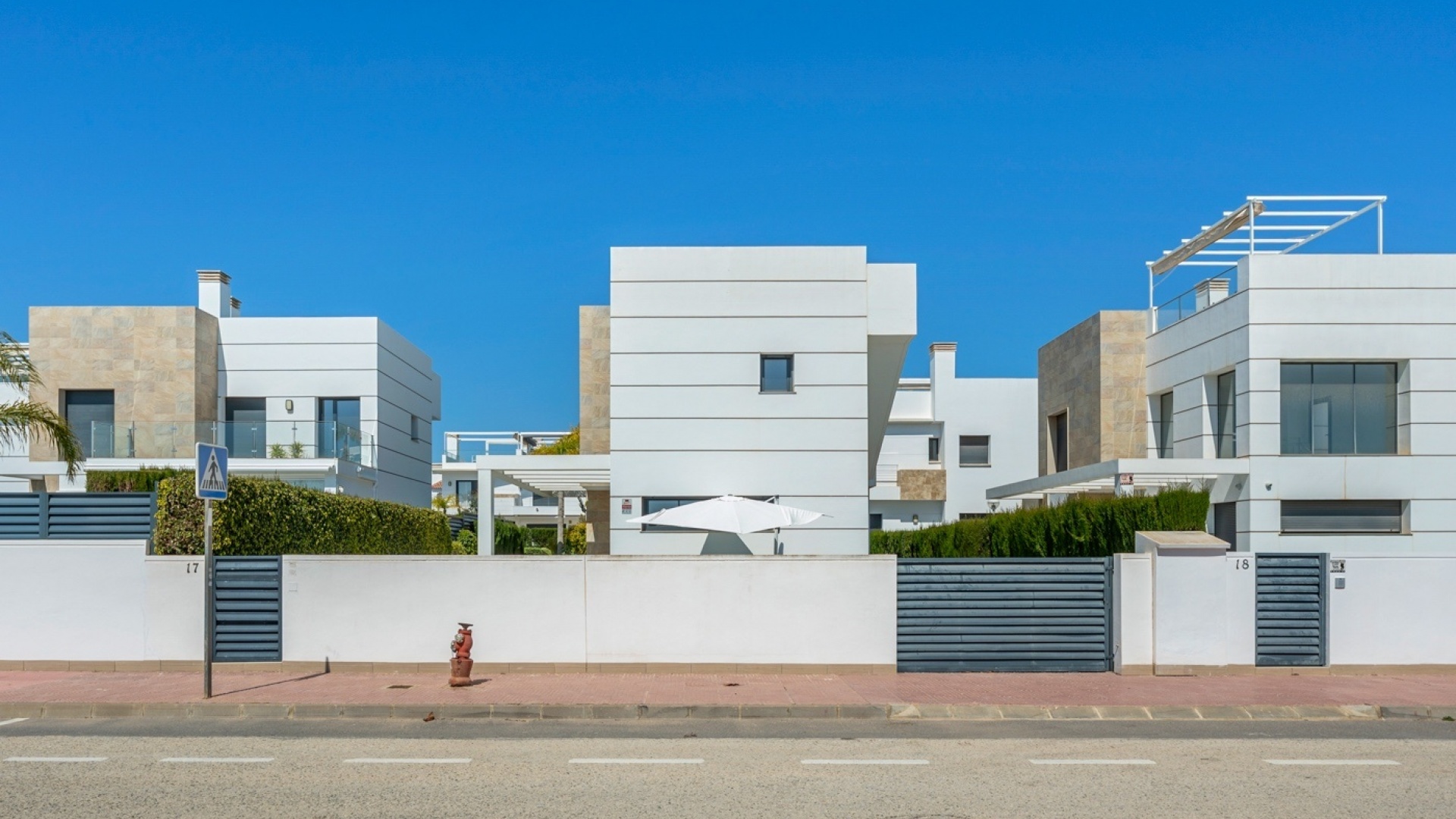 Återförsäljning - Villa - Ciudad Quesada - Lo Marabu