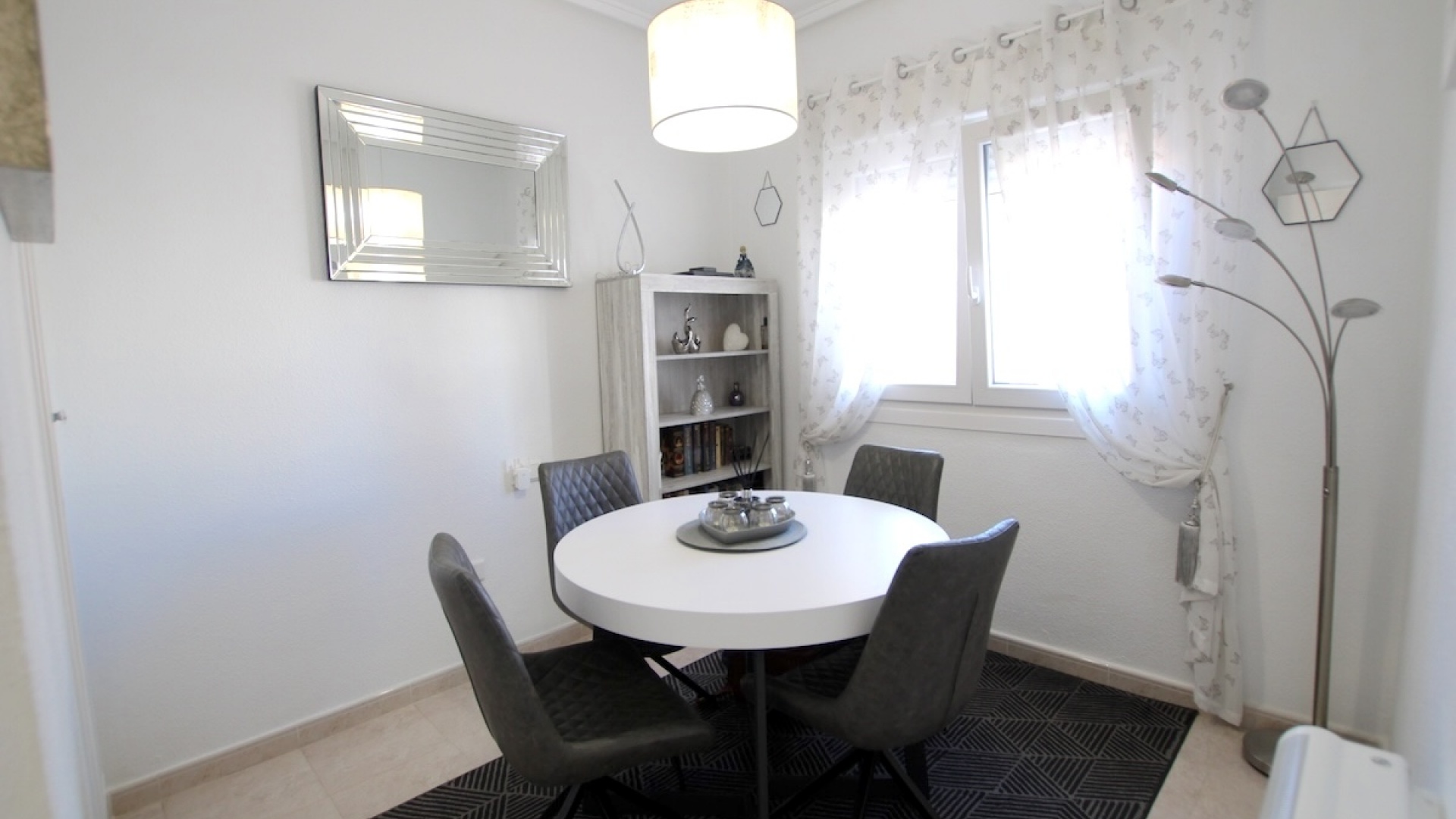 Återförsäljning - Villa - Ciudad Quesada - Monte Azul