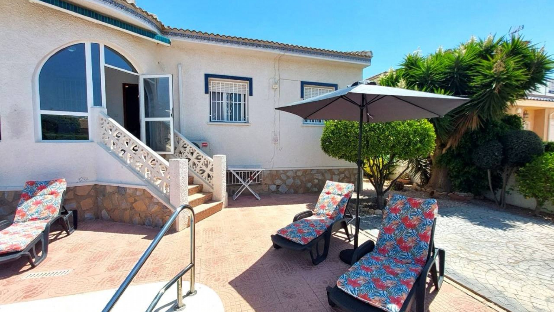 Återförsäljning - Villa - Ciudad Quesada - Pueblo Bravo