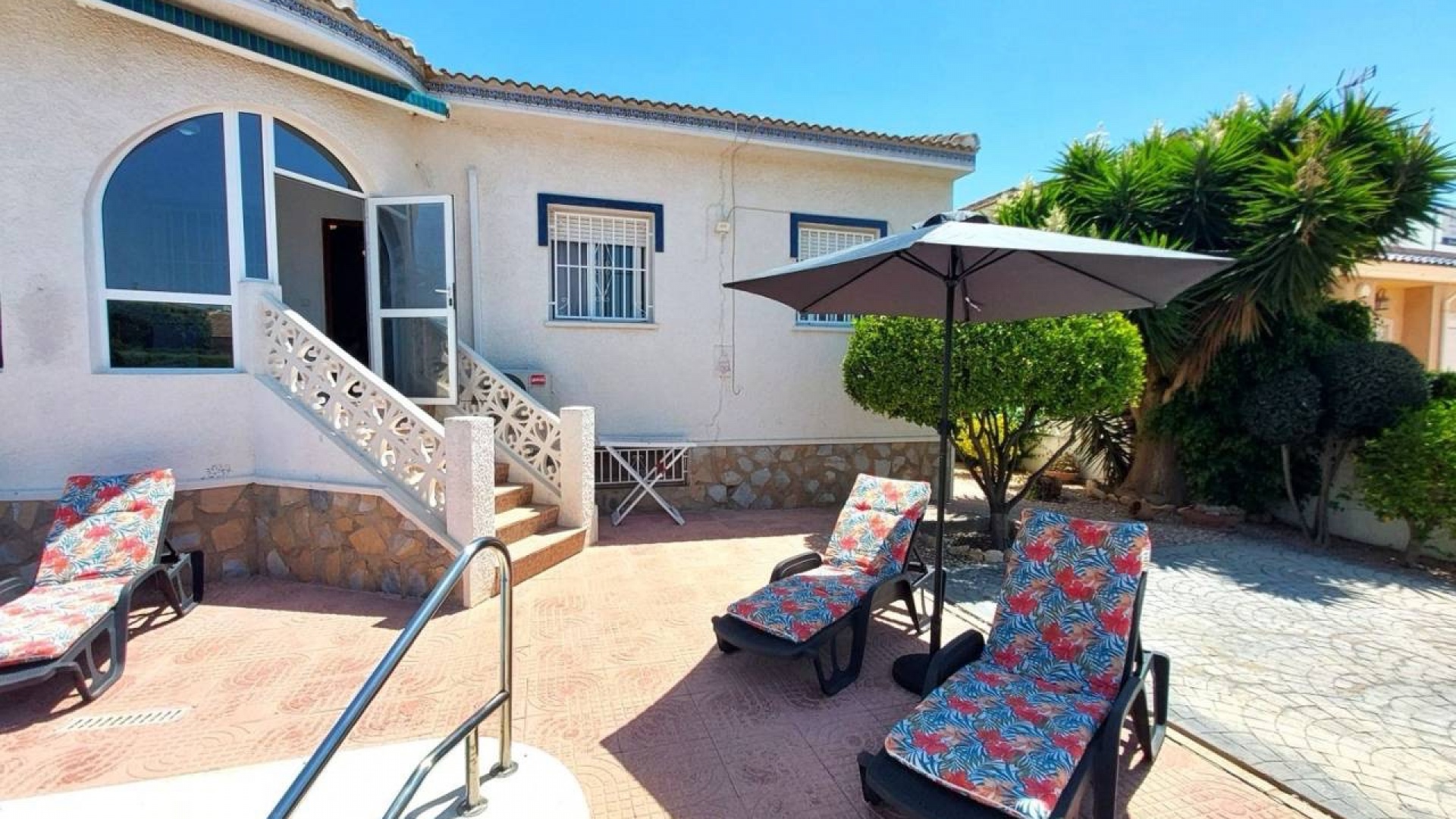 Återförsäljning - Villa - Ciudad Quesada - Pueblo Bravo