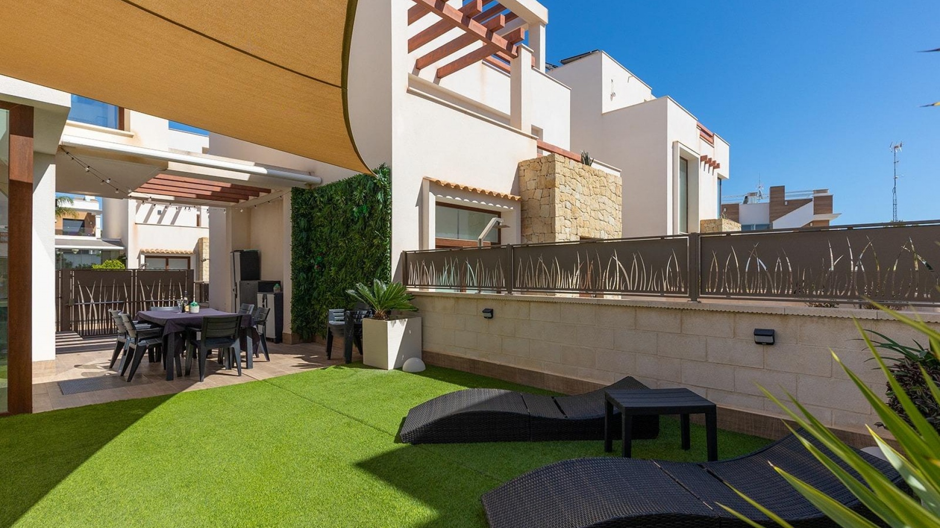 Återförsäljning - Villa - Ciudad Quesada - pueblo bravo