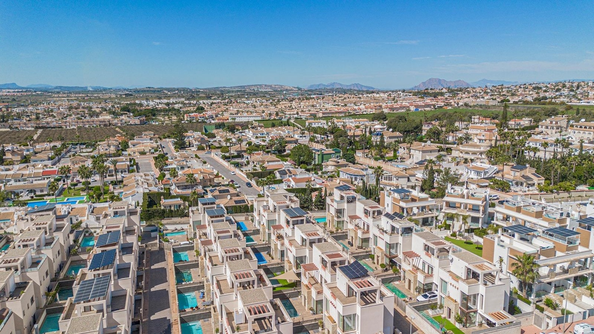 Återförsäljning - Villa - Ciudad Quesada - pueblo bravo