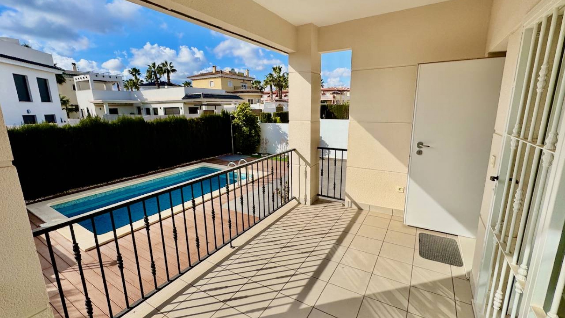 Återförsäljning - Villa - Ciudad Quesada