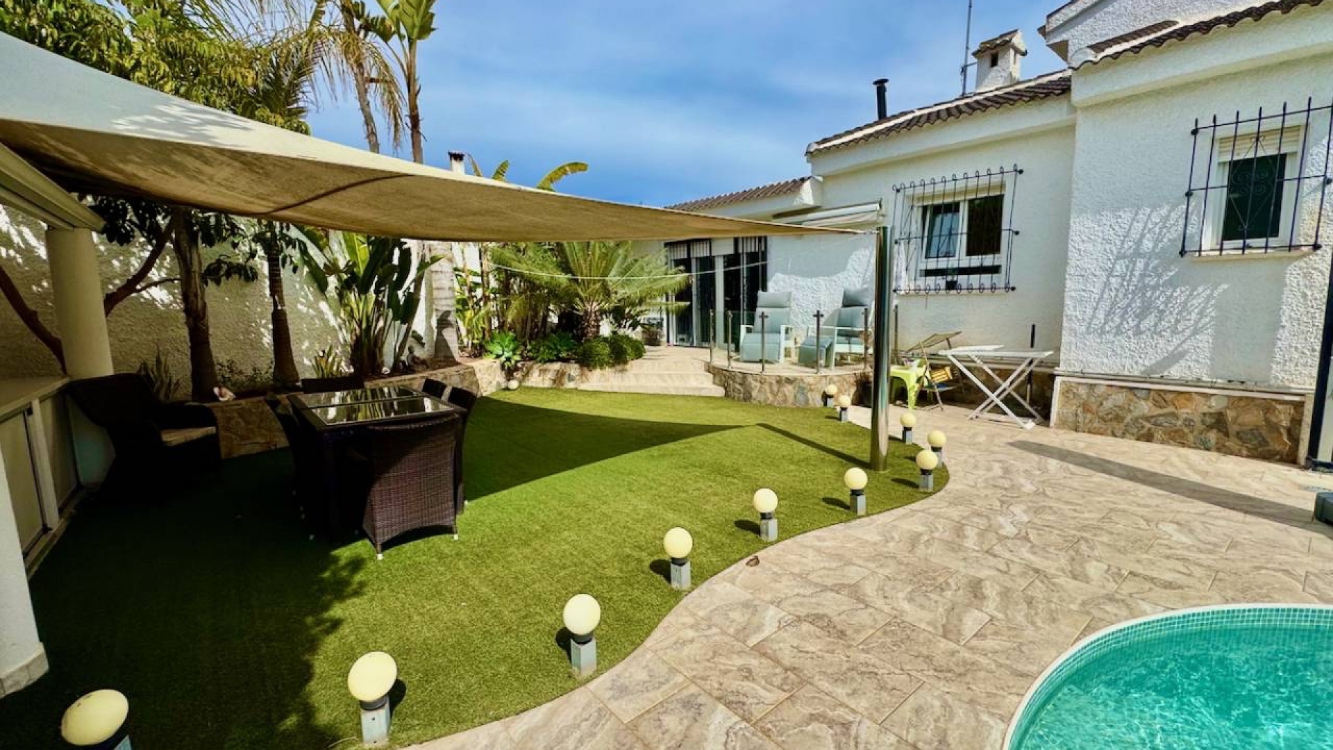 Återförsäljning - Villa - Ciudad Quesada