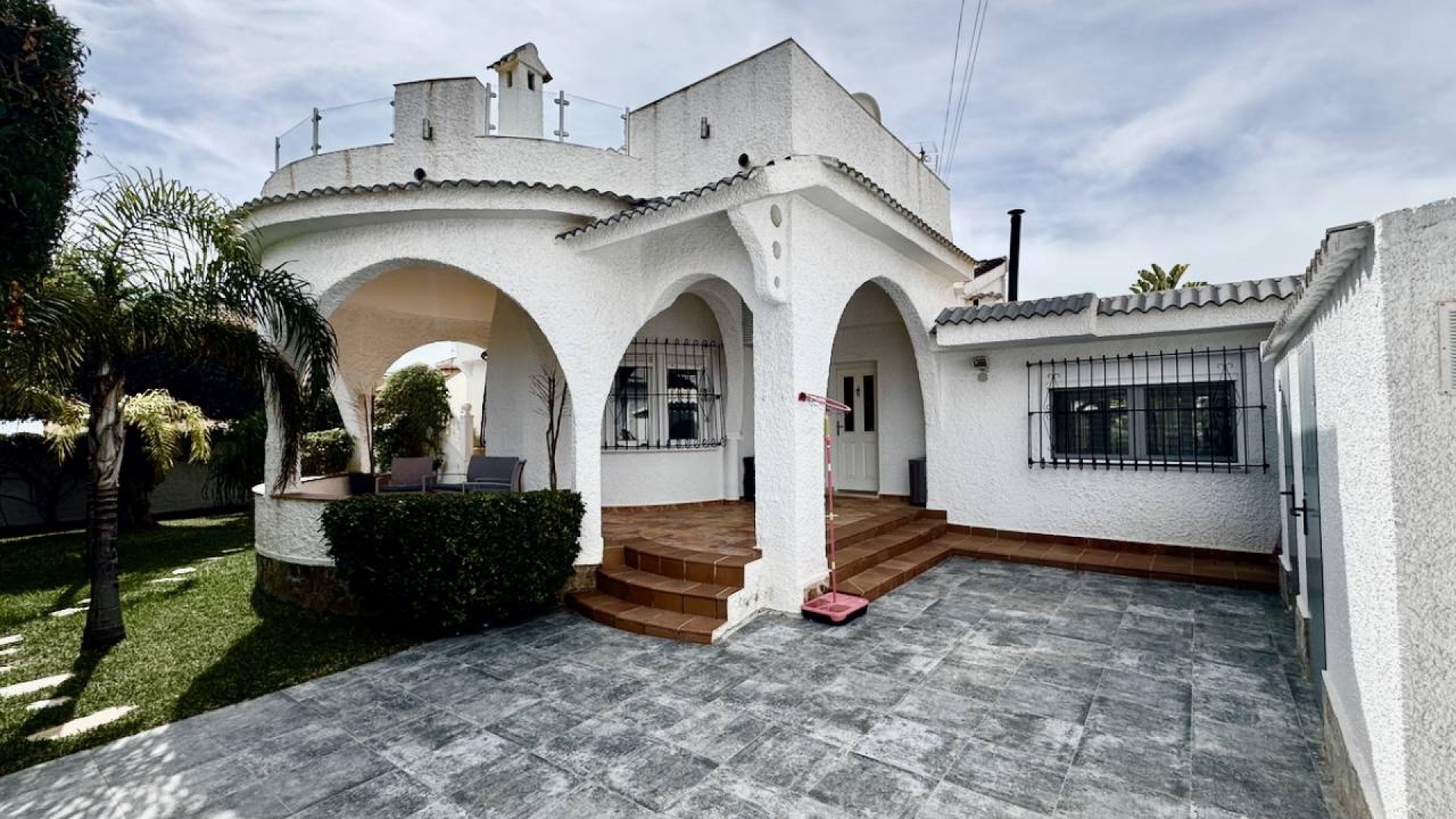 Återförsäljning - Villa - Ciudad Quesada