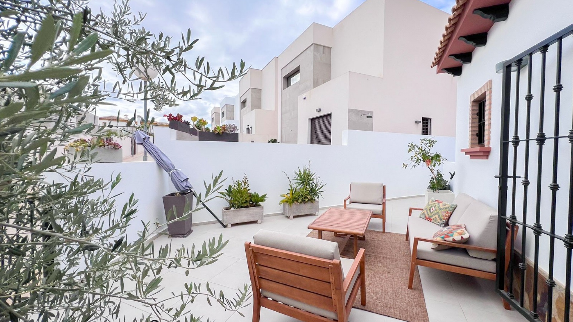 Återförsäljning - Villa - Ciudad Quesada