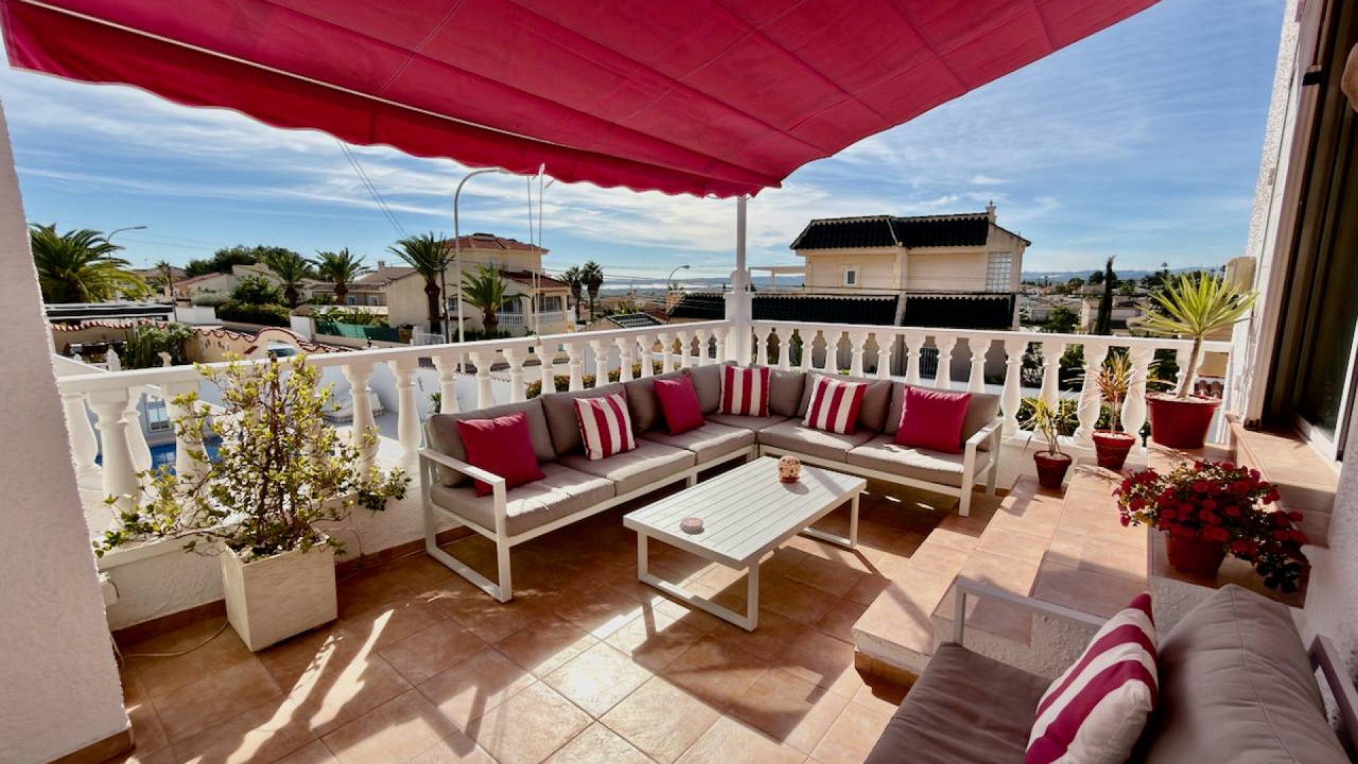 Återförsäljning - Villa - Ciudad Quesada