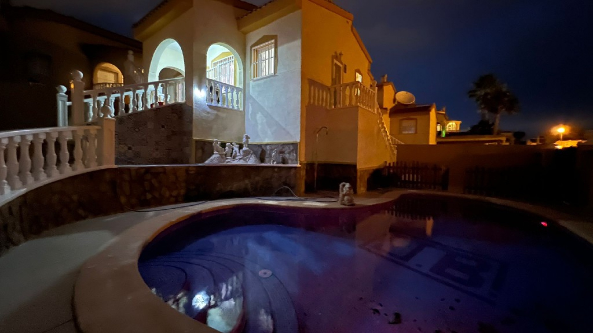 Återförsäljning - Villa - Ciudad Quesada