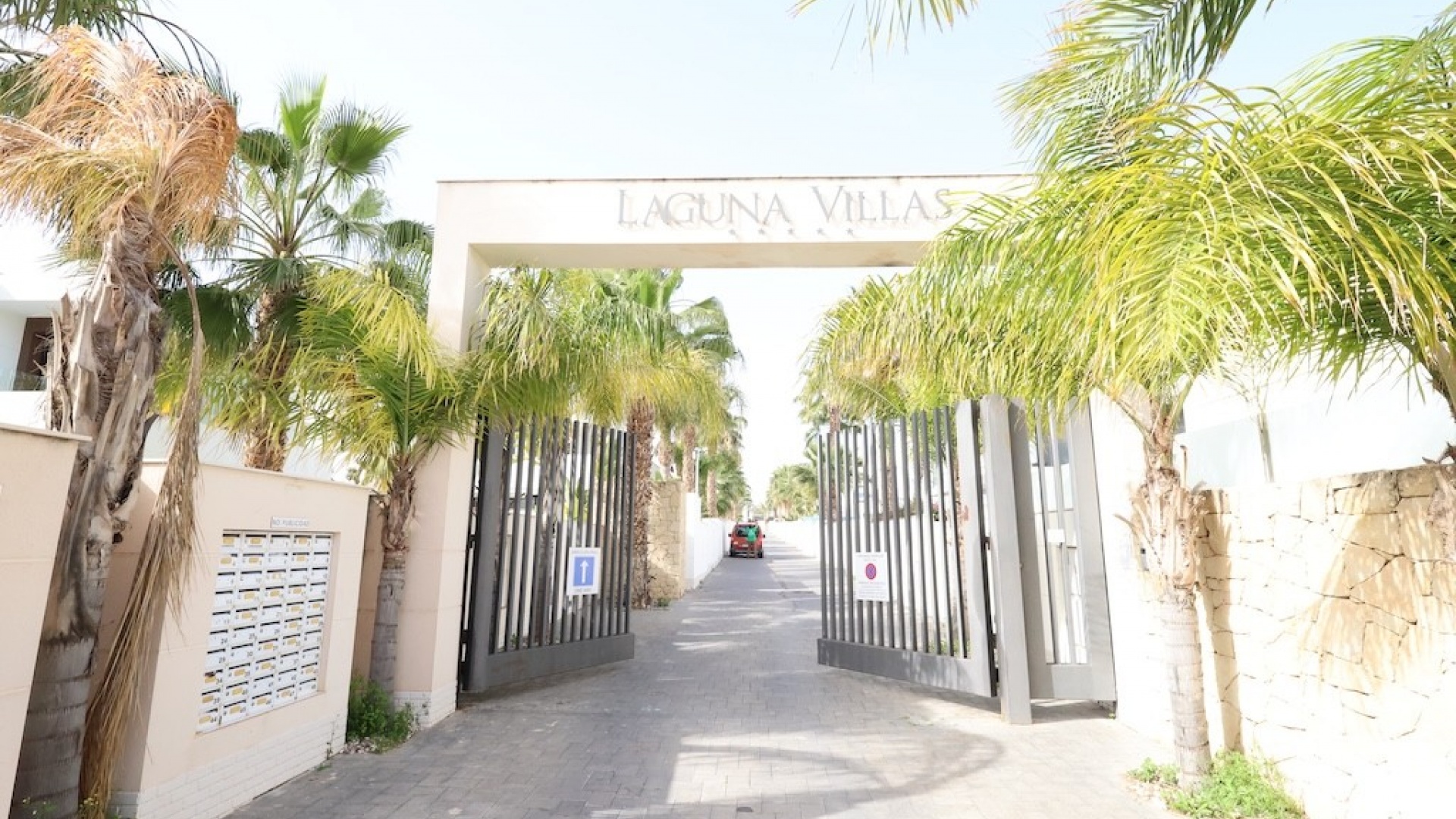 Återförsäljning - Villa - Ciudad Quesada