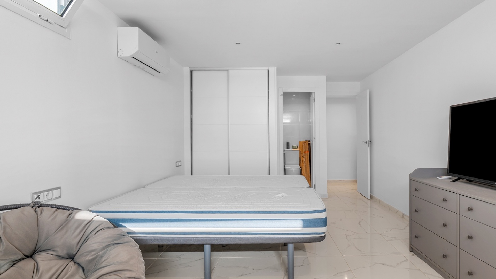 Återförsäljning - Villa - Ciudad Quesada