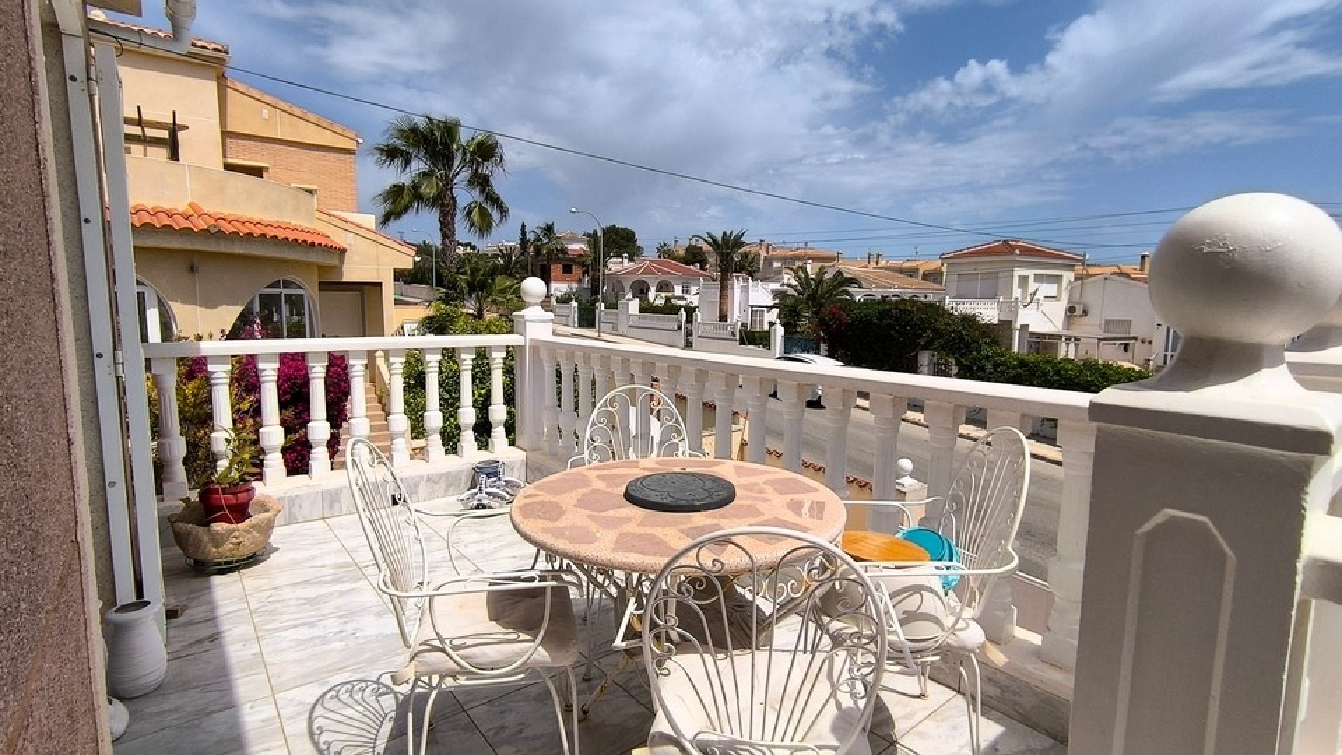 Återförsäljning - Villa - Ciudad Quesada