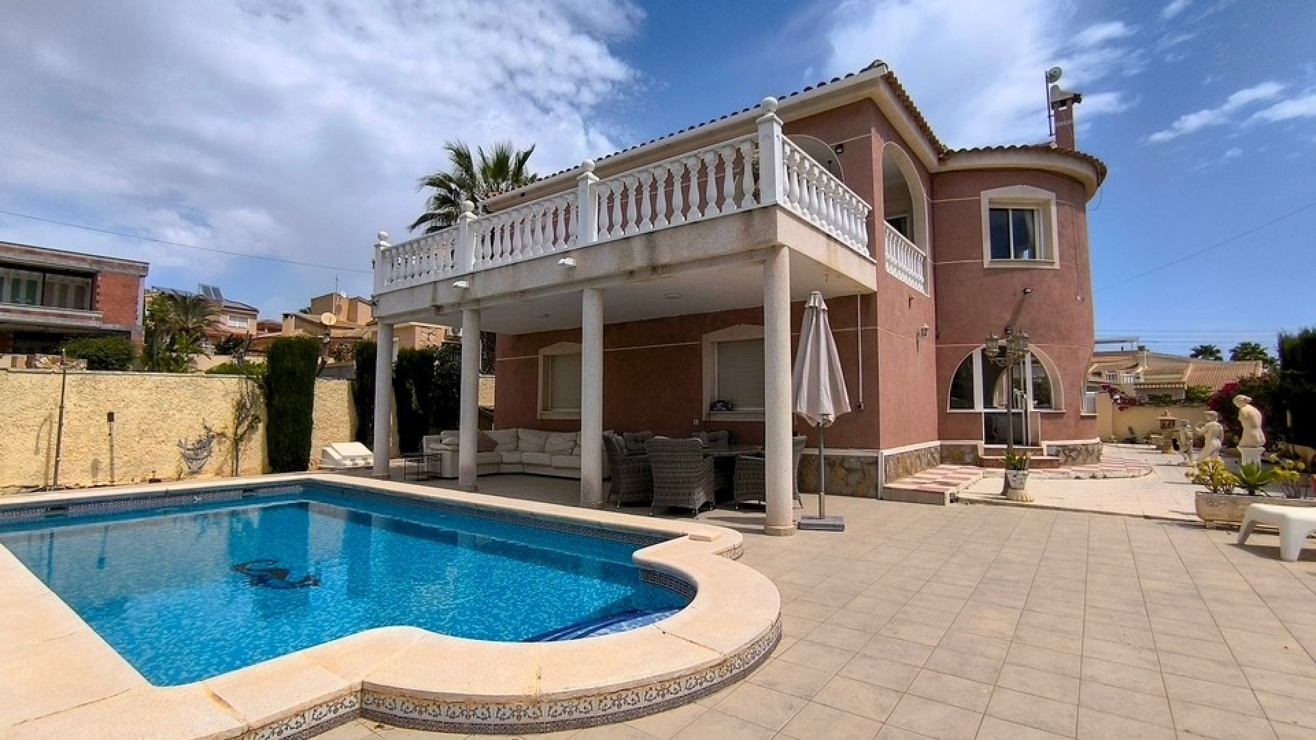 Återförsäljning - Villa - Ciudad Quesada