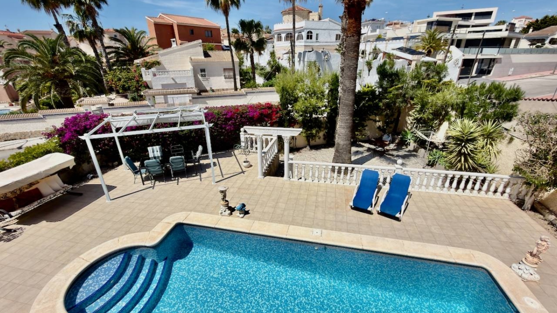 Återförsäljning - Villa - Ciudad Quesada