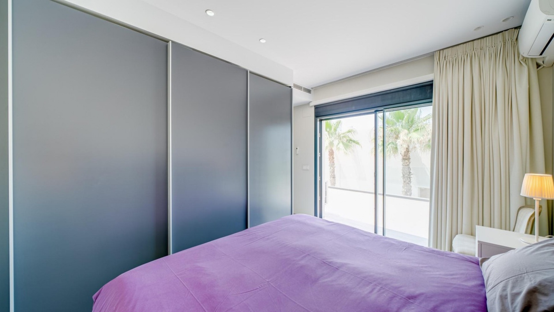 Återförsäljning - Villa - Finestrat