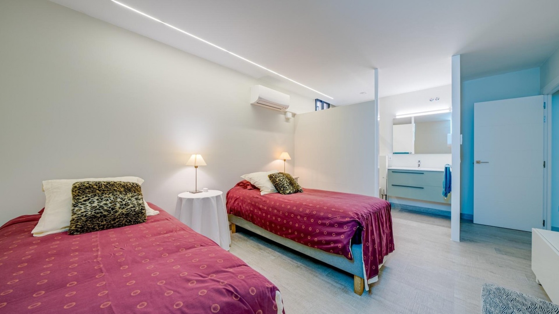 Återförsäljning - Villa - Finestrat