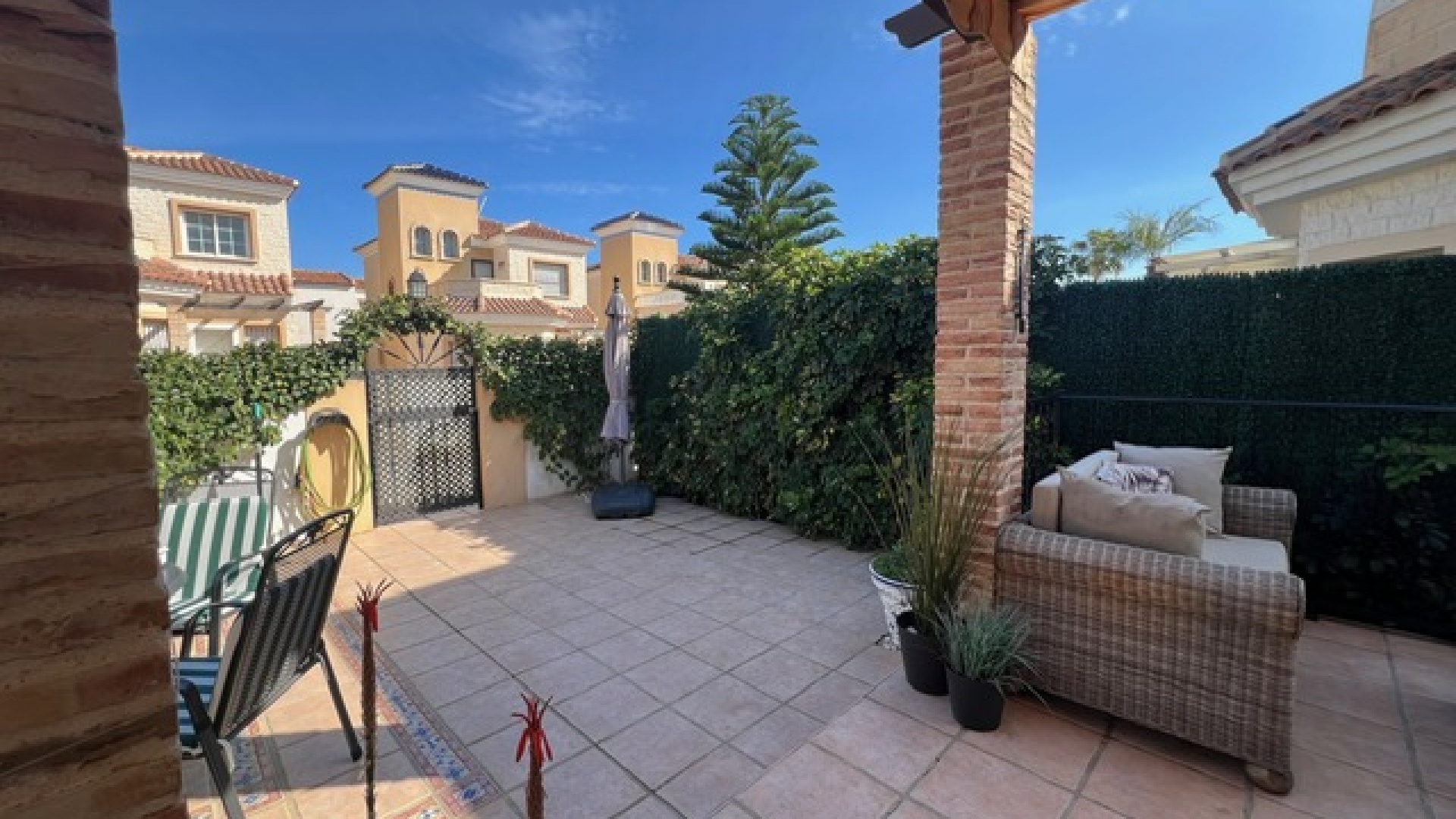 Återförsäljning - Villa - Guardamar del Segura - El Raso