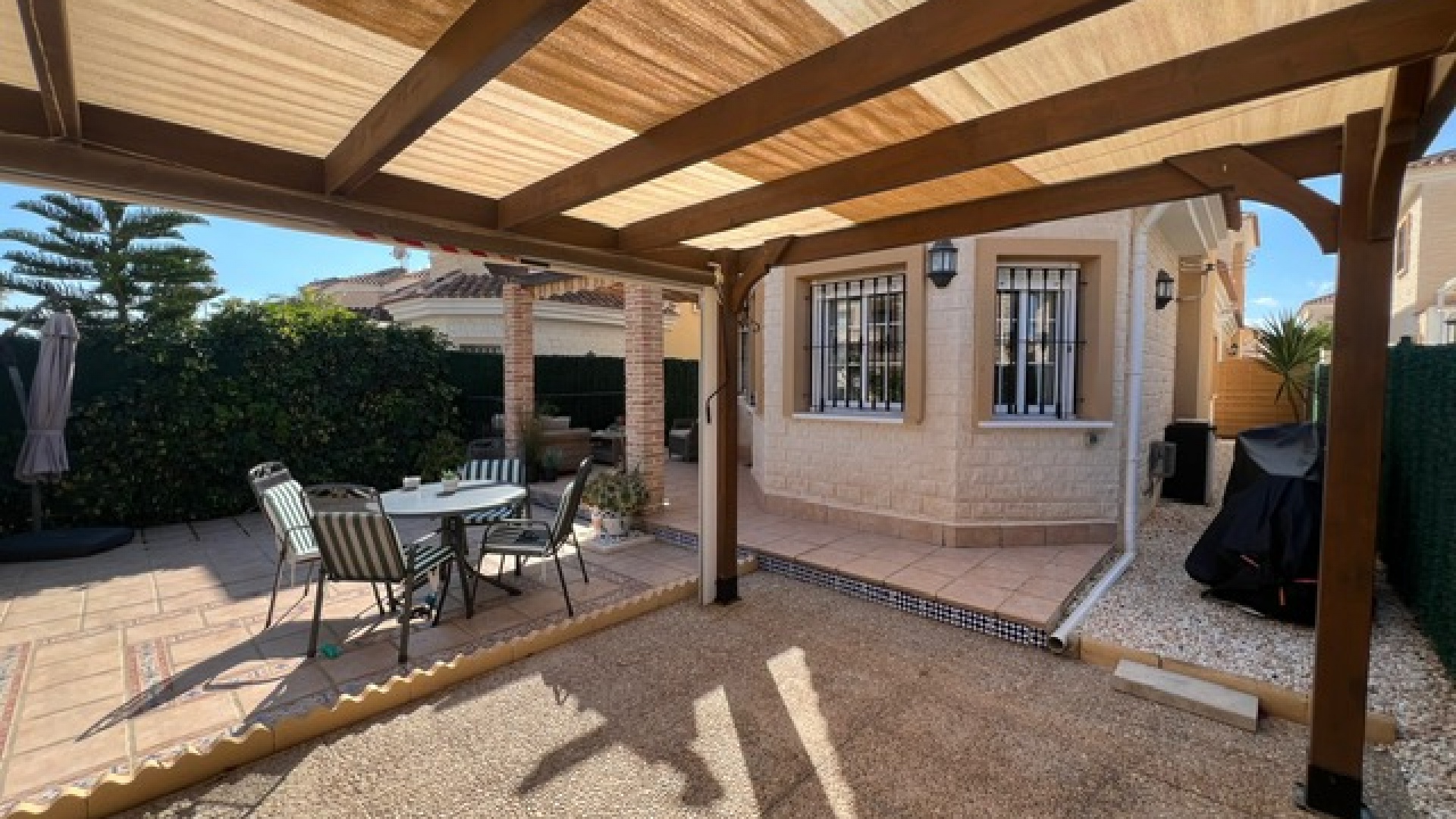 Återförsäljning - Villa - Guardamar del Segura - El Raso