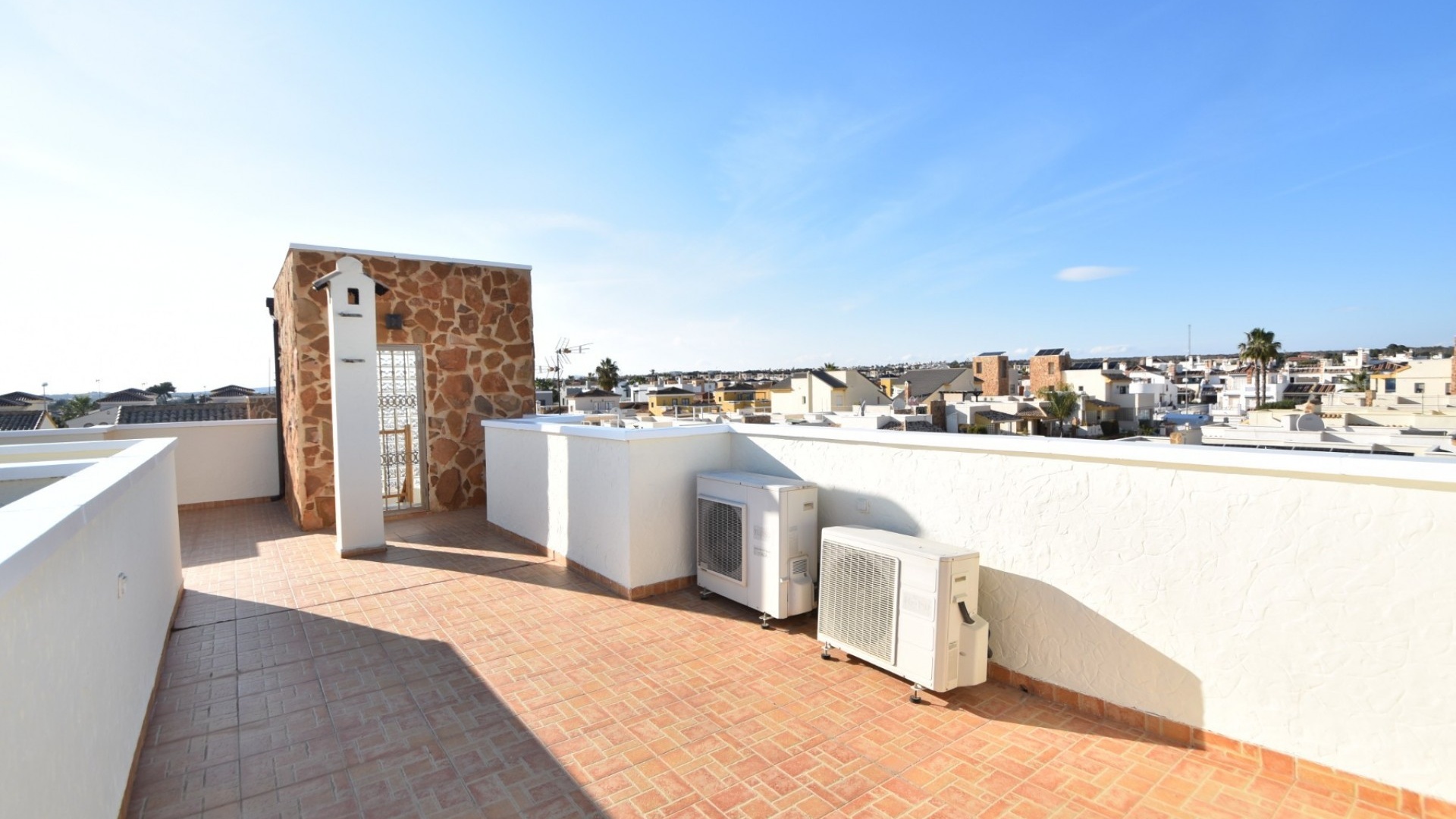 Återförsäljning - Villa - Guardamar del Segura - El Raso