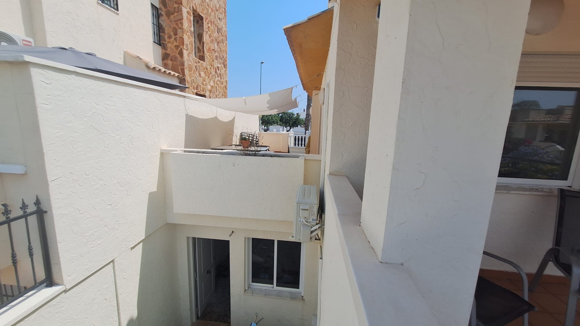 Återförsäljning - Villa - Guardamar del Segura - El Raso