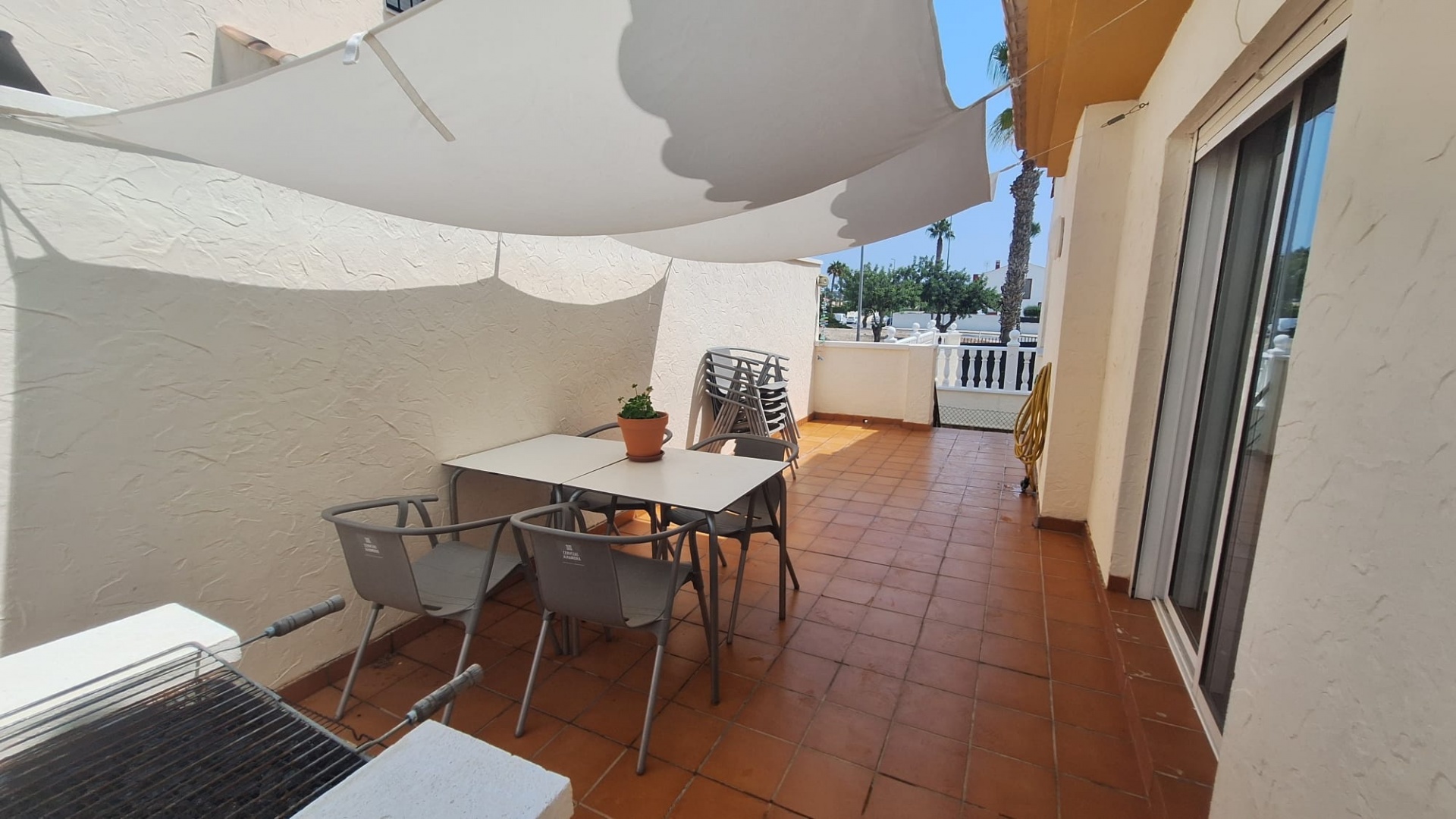 Återförsäljning - Villa - Guardamar del Segura - El Raso