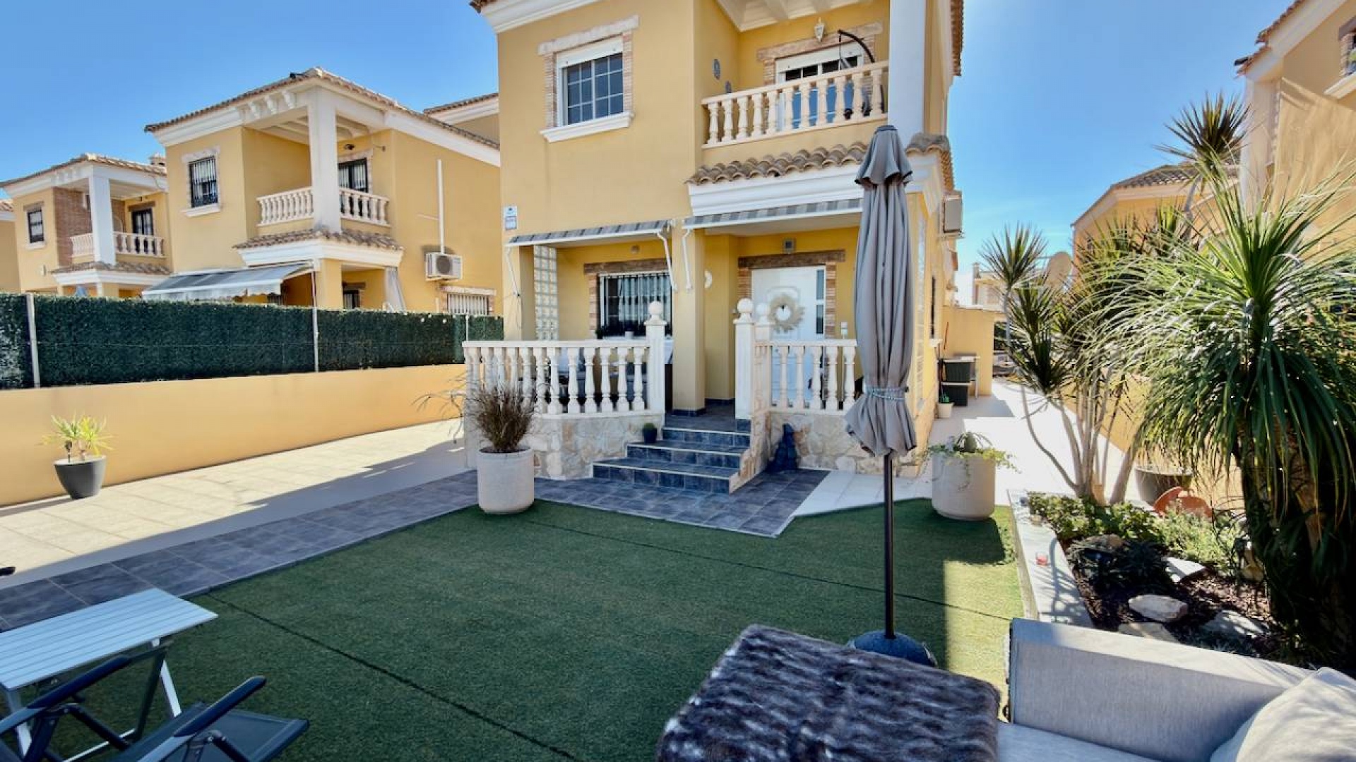 Återförsäljning - Villa - Guardamar del Segura - El Raso