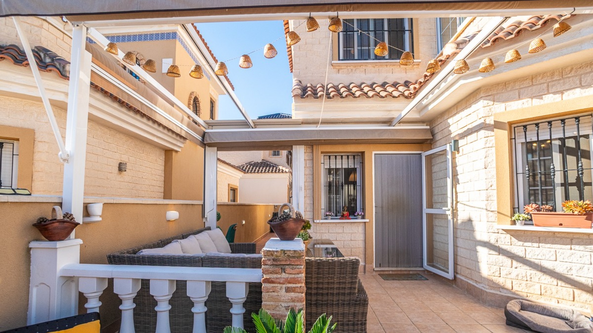 Återförsäljning - Villa - Guardamar del Segura - El Raso