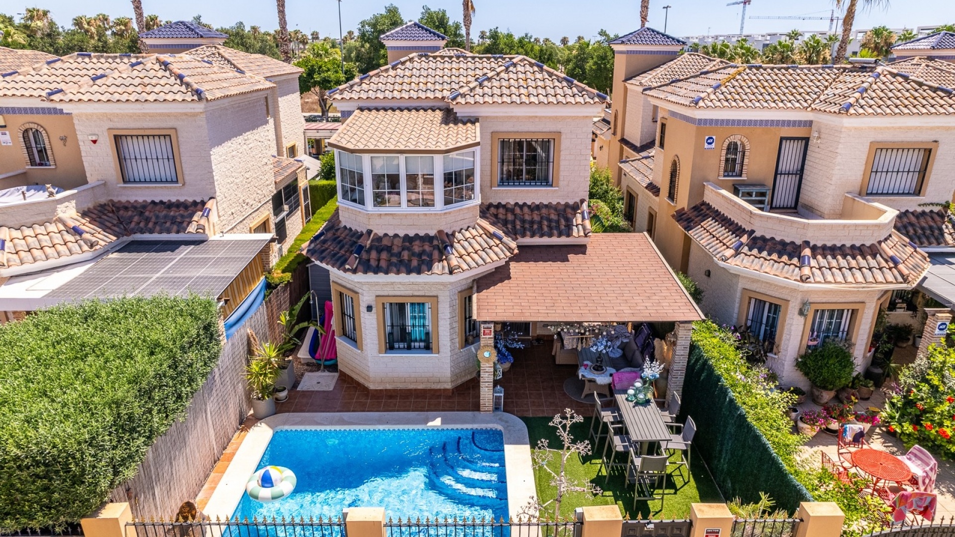 Återförsäljning - Villa - Guardamar del Segura - El Raso