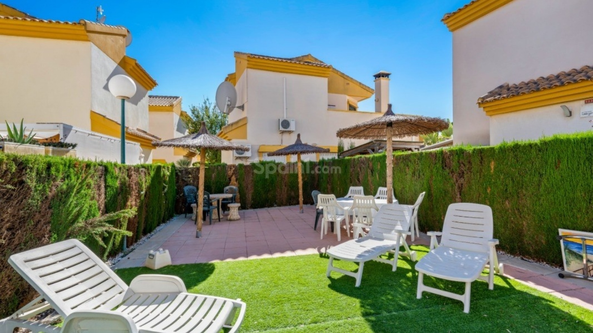 Återförsäljning - Villa - Guardamar del Segura - El Raso
