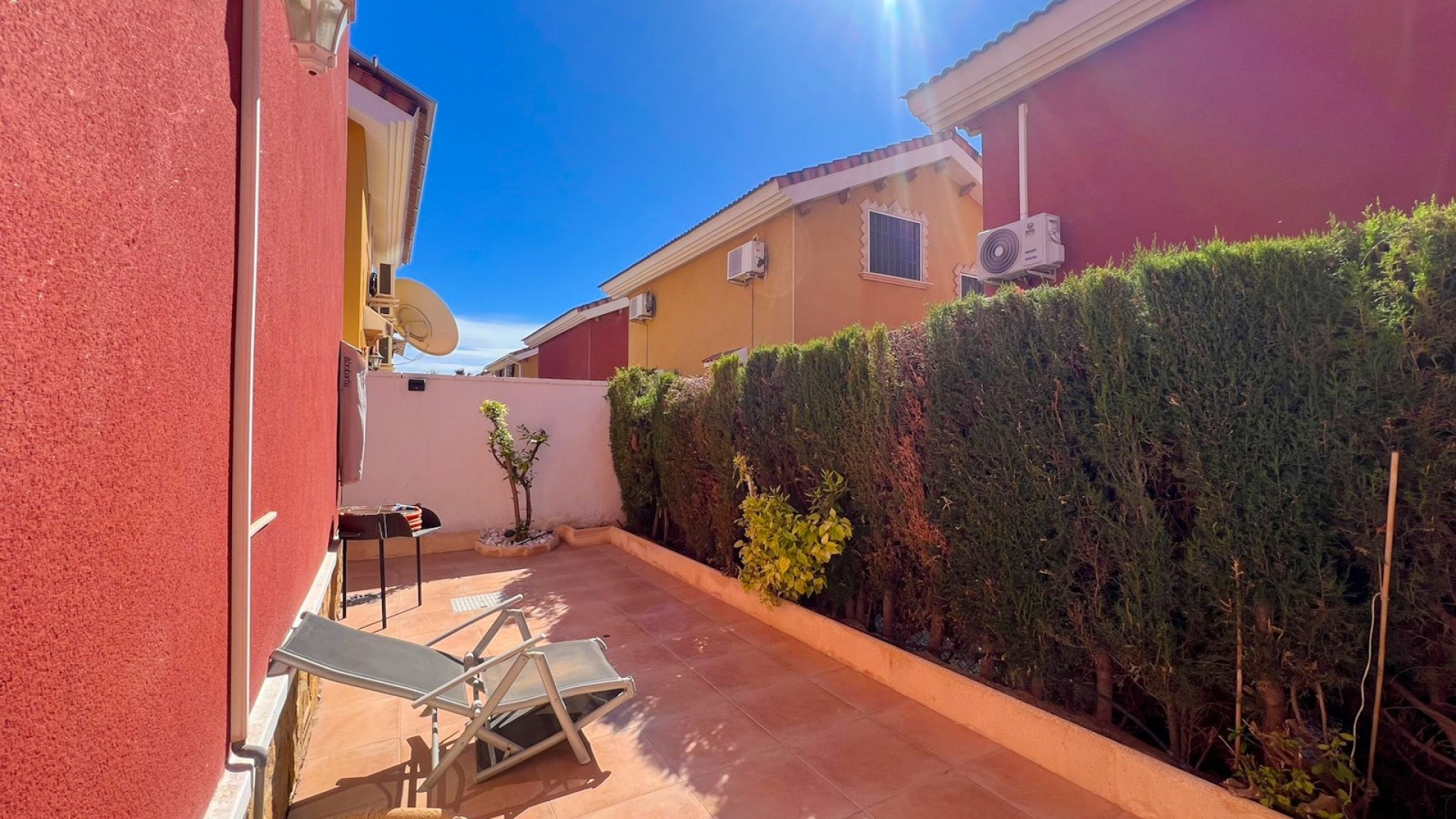 Återförsäljning - Villa - Guardamar del Segura - El Raso