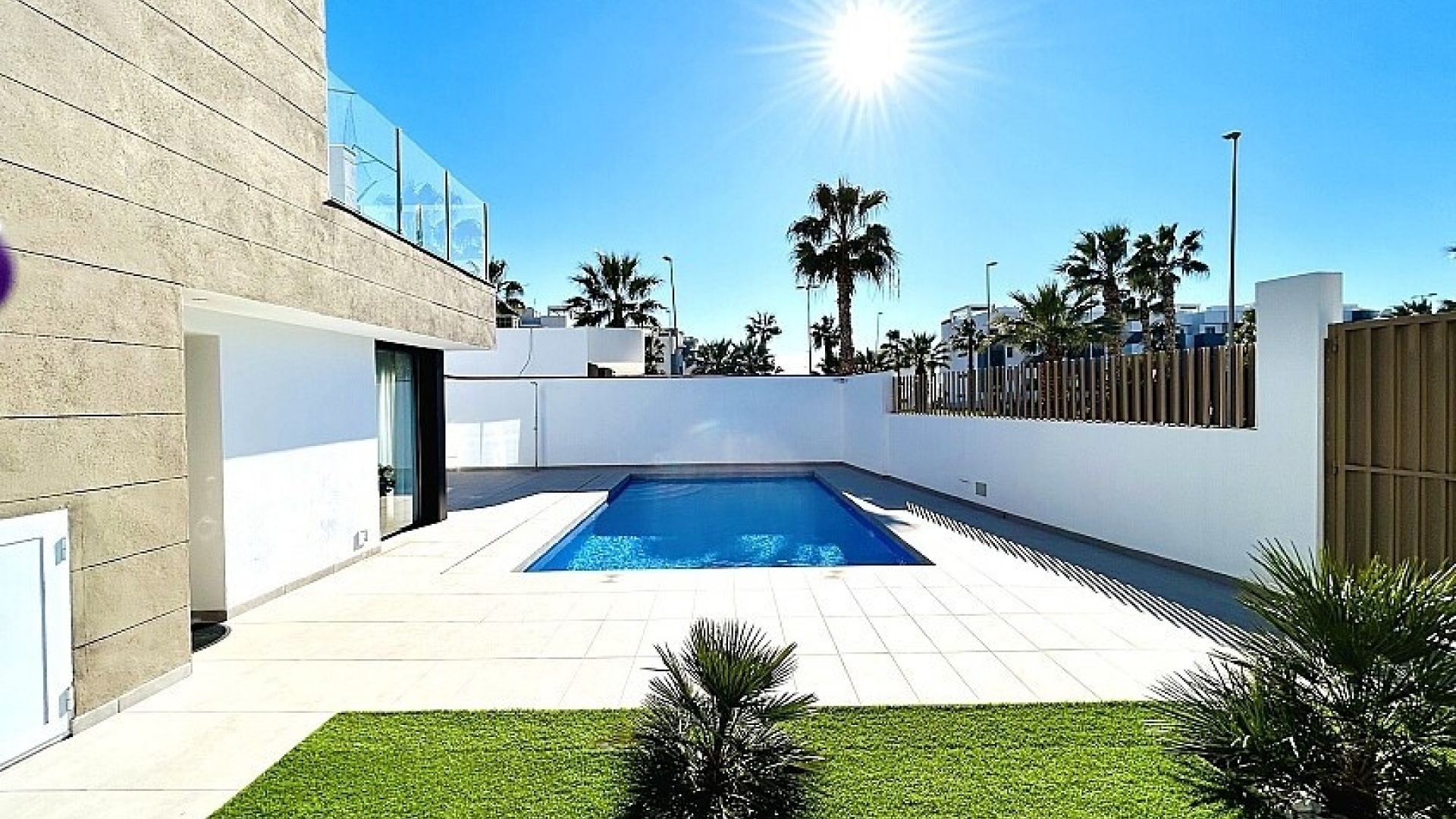 Återförsäljning - Villa - Guardamar del Segura - Urbanización El Raso