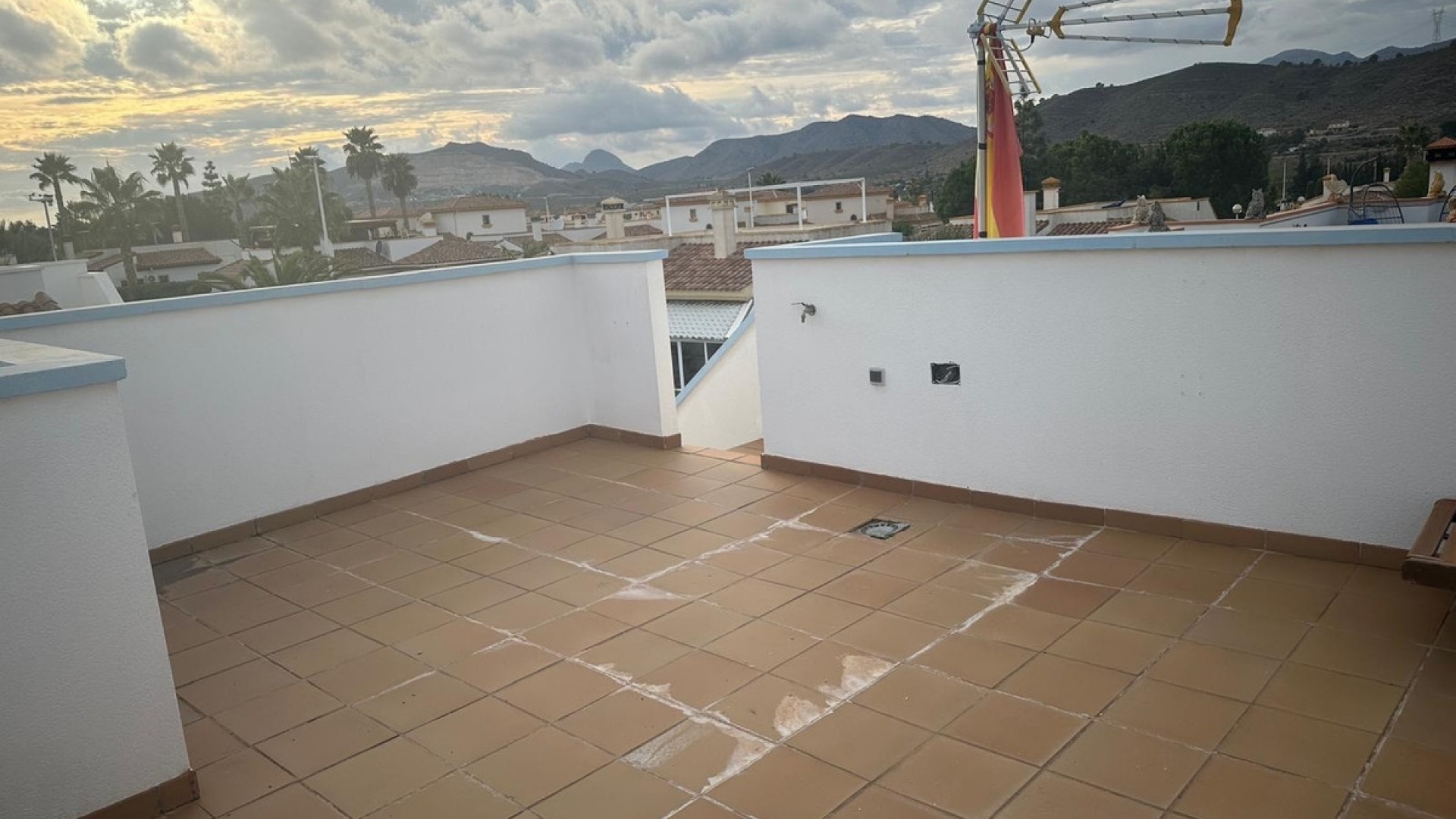 Återförsäljning - Villa - Hondón de las Nieves - Hondón de las Nieves Centro